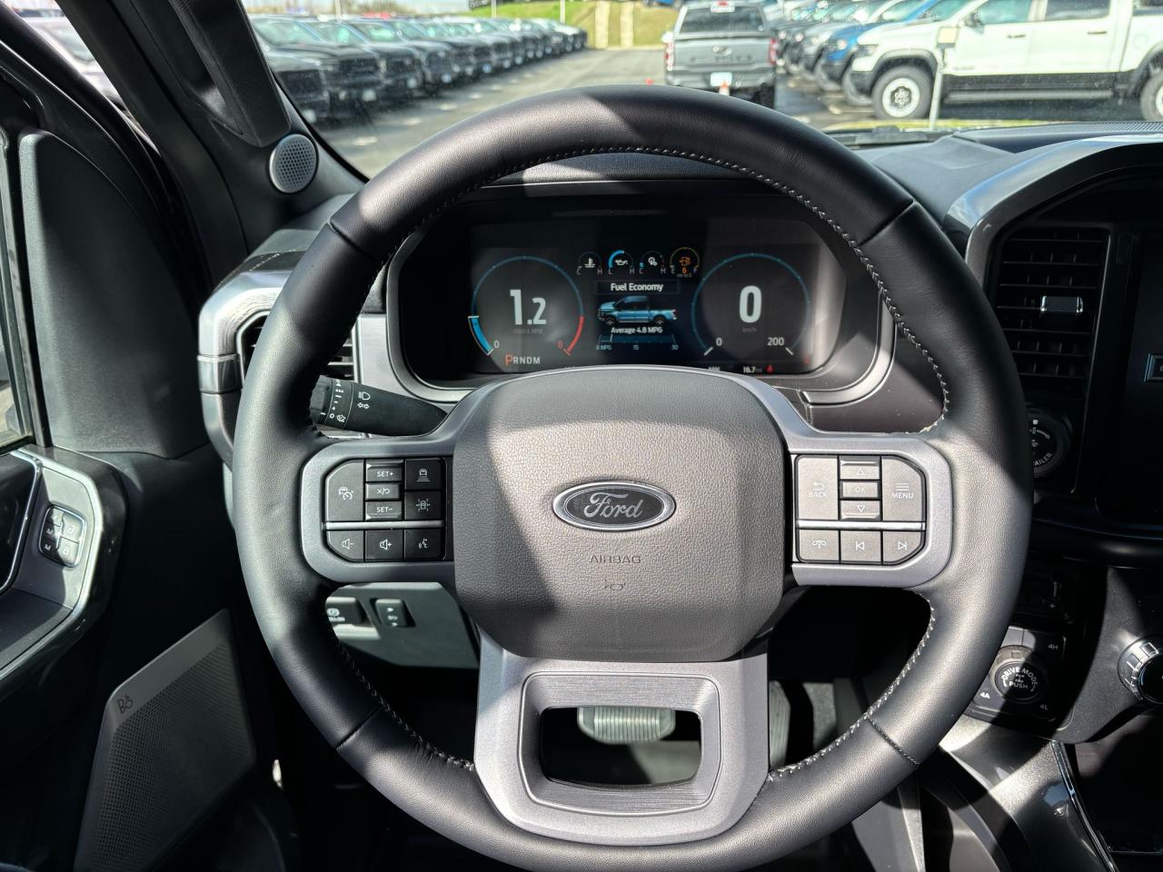 FORD F150 Supercrew LARIAT Black Package V8 5.0L FLEXFUEL