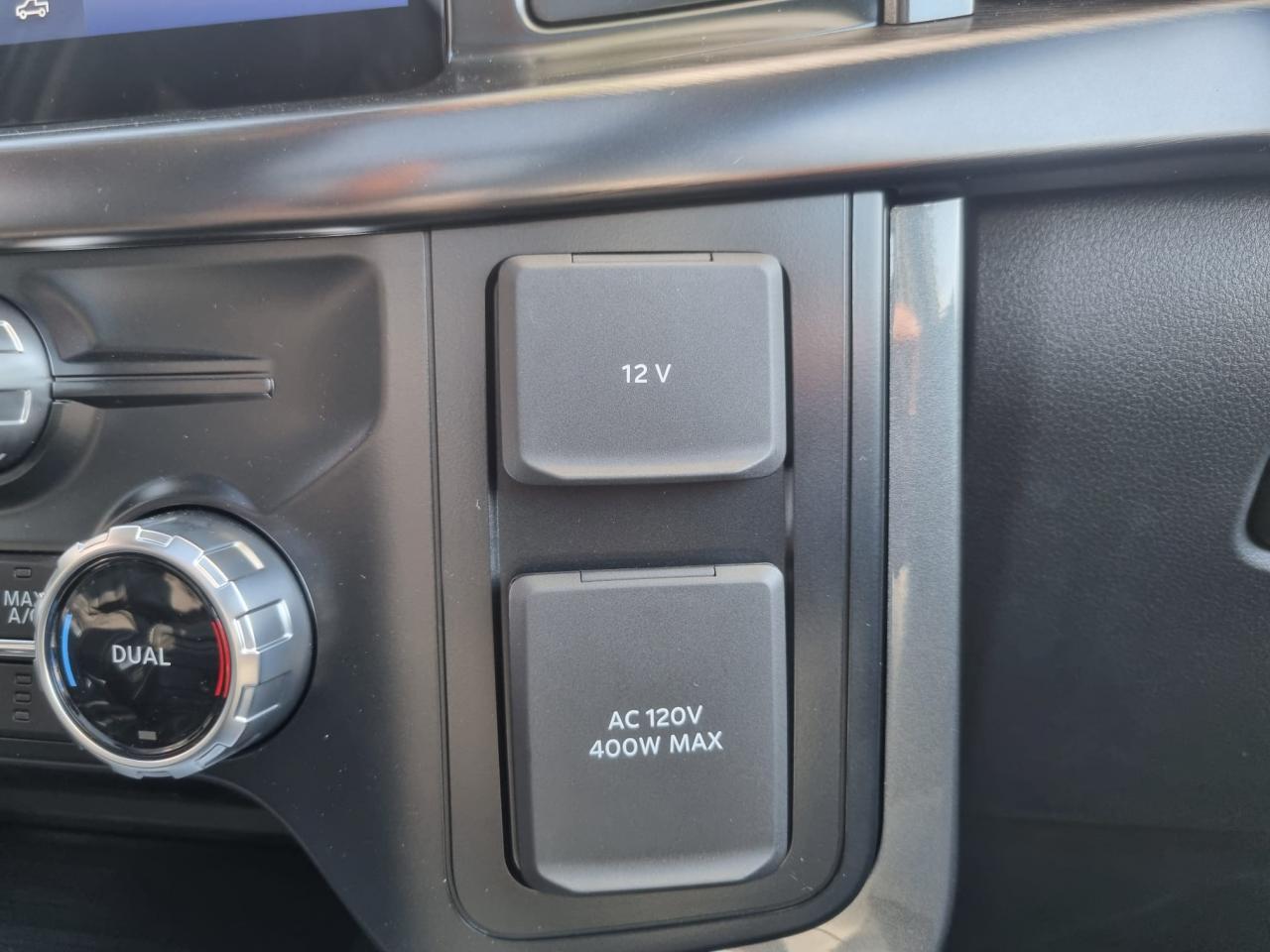 FORD F150 Supercrew LARIAT Black Package V8 5.0L FLEXFUEL