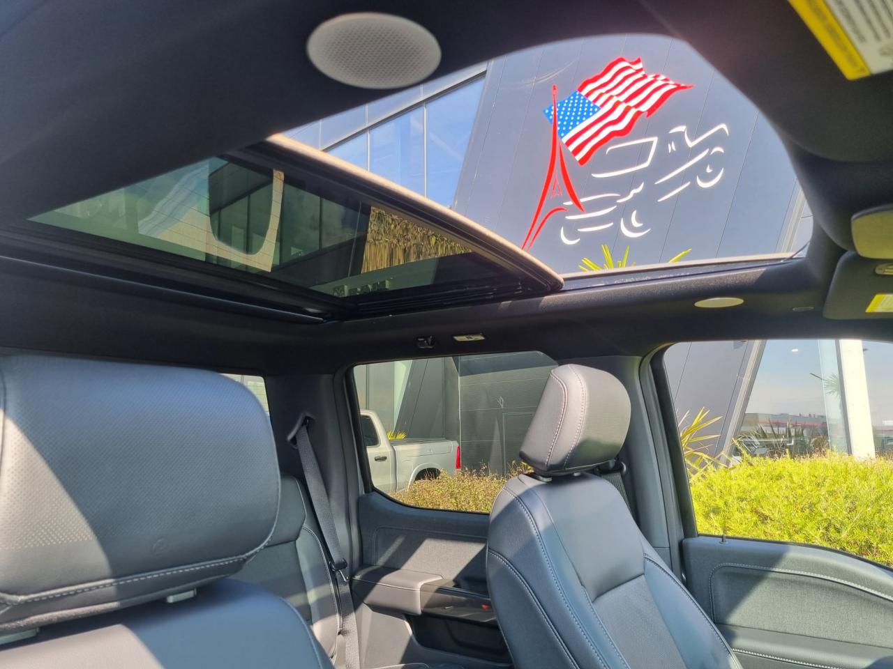 FORD F150 Supercrew LARIAT Black Package V8 5.0L FLEXFUEL