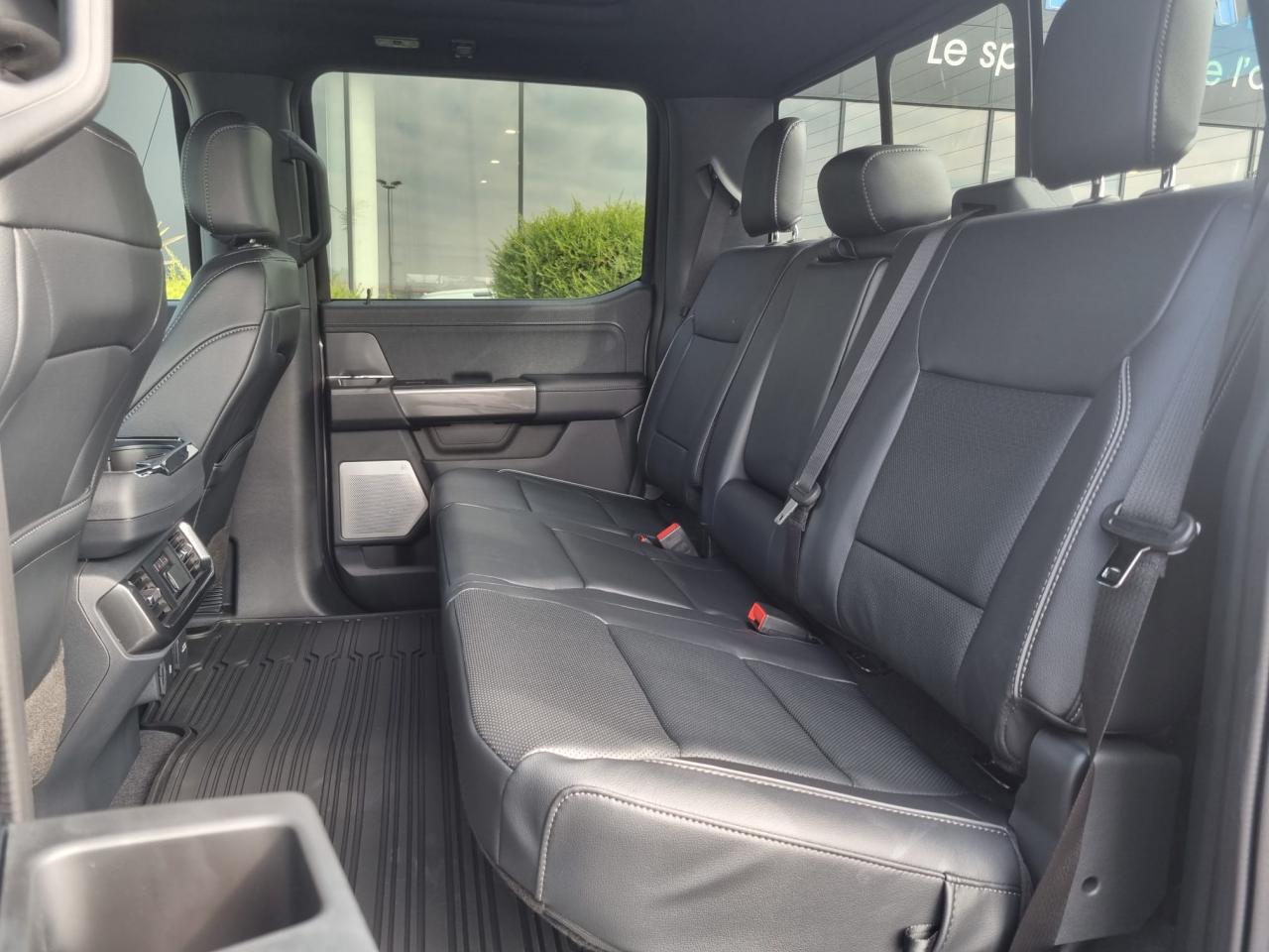 FORD F150 Supercrew LARIAT Black Package V8 5.0L FLEXFUEL