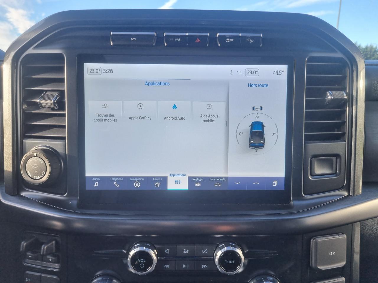 FORD F150 Supercrew LARIAT Black Package V8 5.0L FLEXFUEL