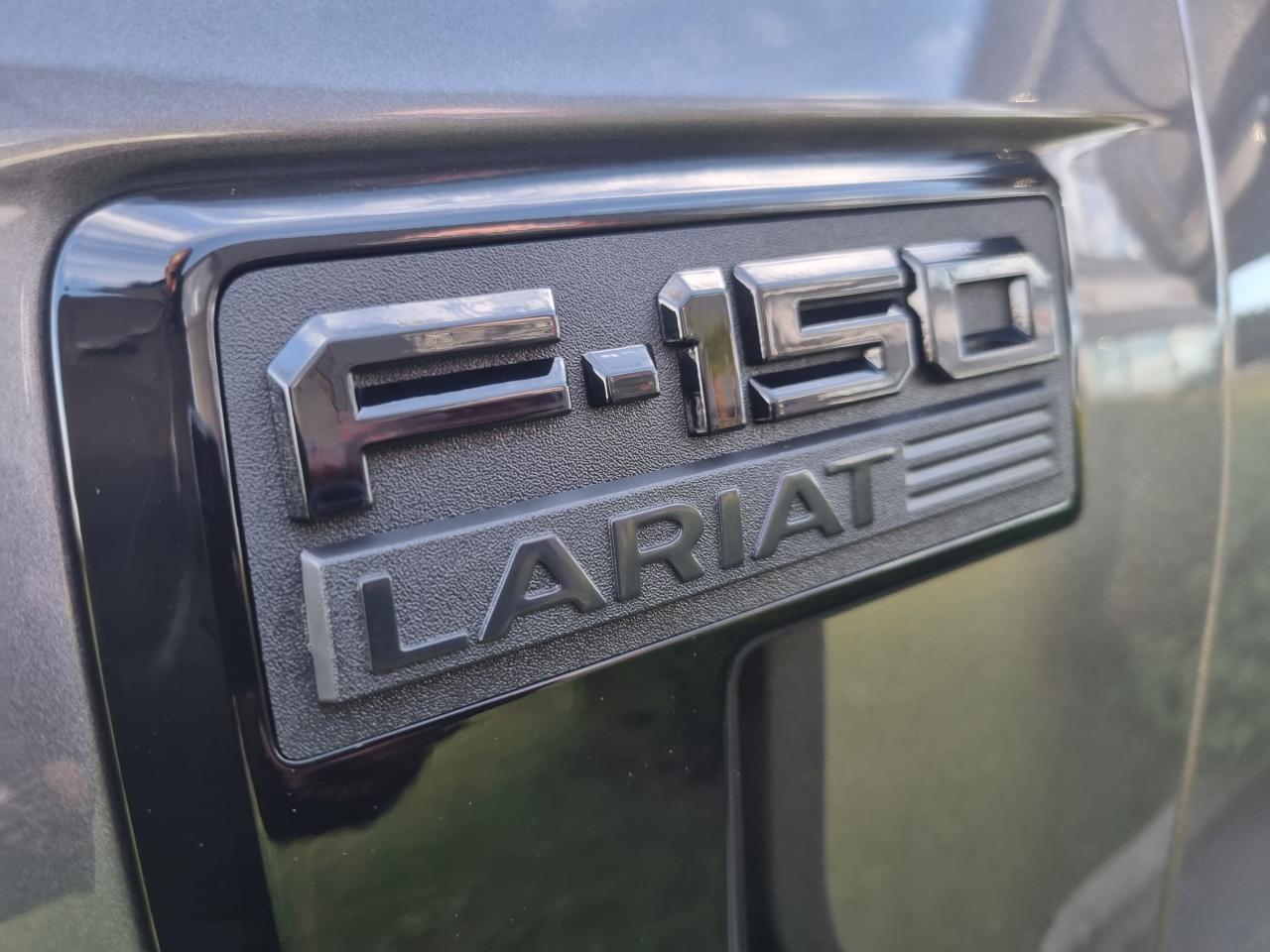 FORD F150 Supercrew LARIAT Black Package V8 5.0L FLEXFUEL