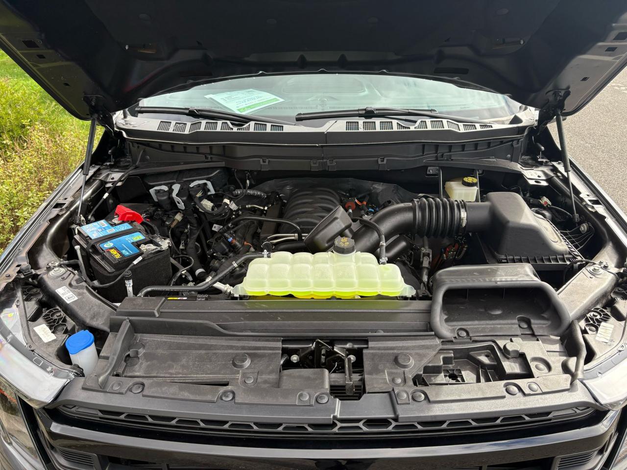 FORD F150 Supercrew LARIAT Black Package V8 5.0L FLEXFUEL