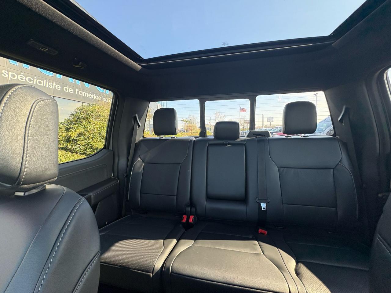 FORD F150 Supercrew LARIAT Black Package V8 5.0L FLEXFUEL