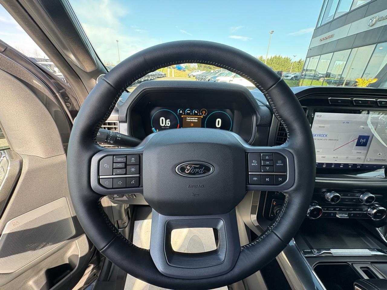 FORD F150 Supercrew LARIAT Black Package V8 5.0L FLEXFUEL