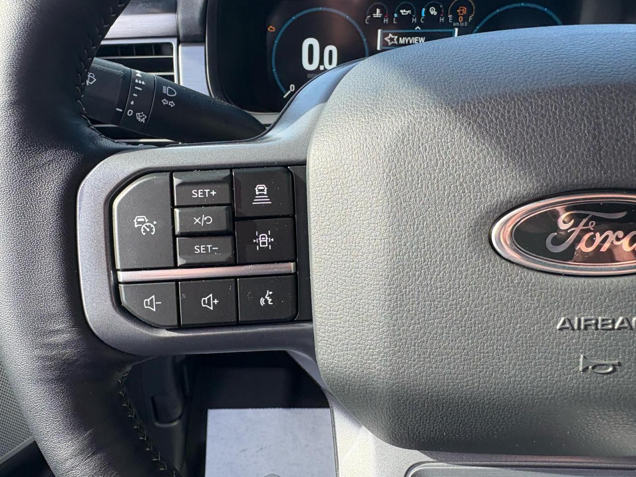 FORD F150 Supercrew LARIAT Black Package V8 5.0L FLEXFUEL