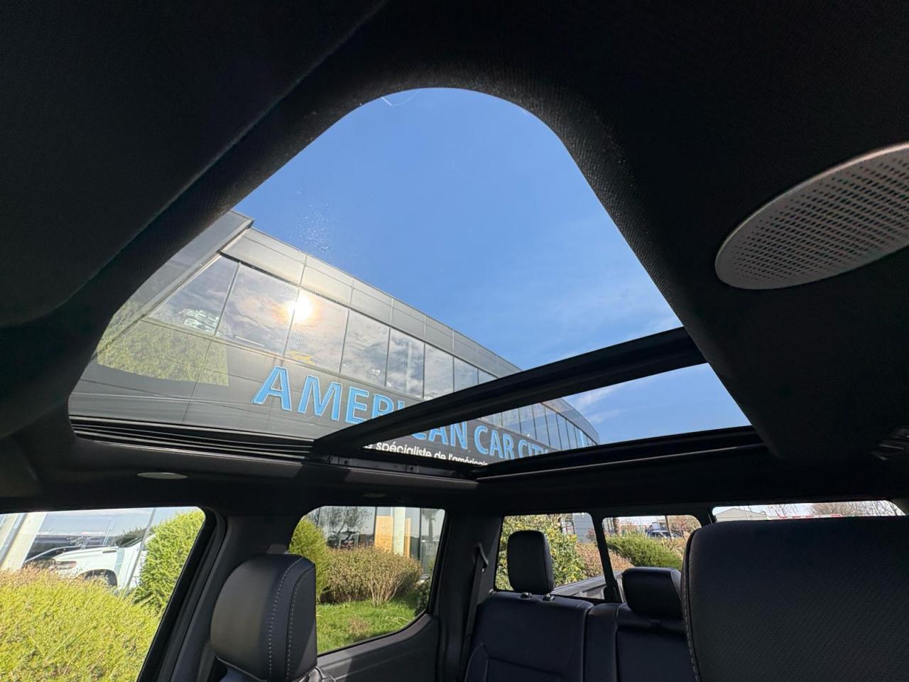 FORD F150 Supercrew LARIAT Black Package V8 5.0L FLEXFUEL