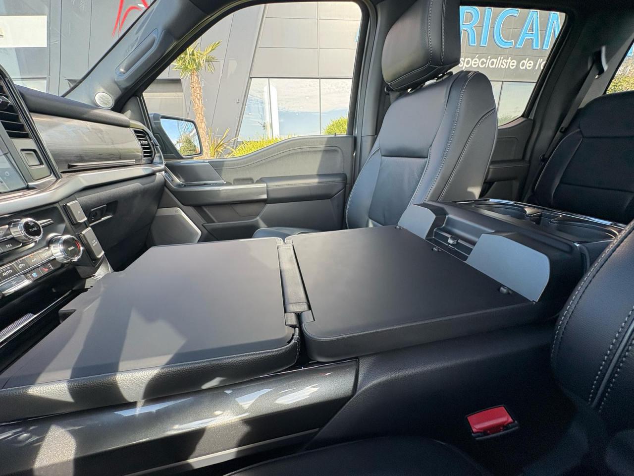 FORD F150 Supercrew LARIAT Black Package V8 5.0L FLEXFUEL