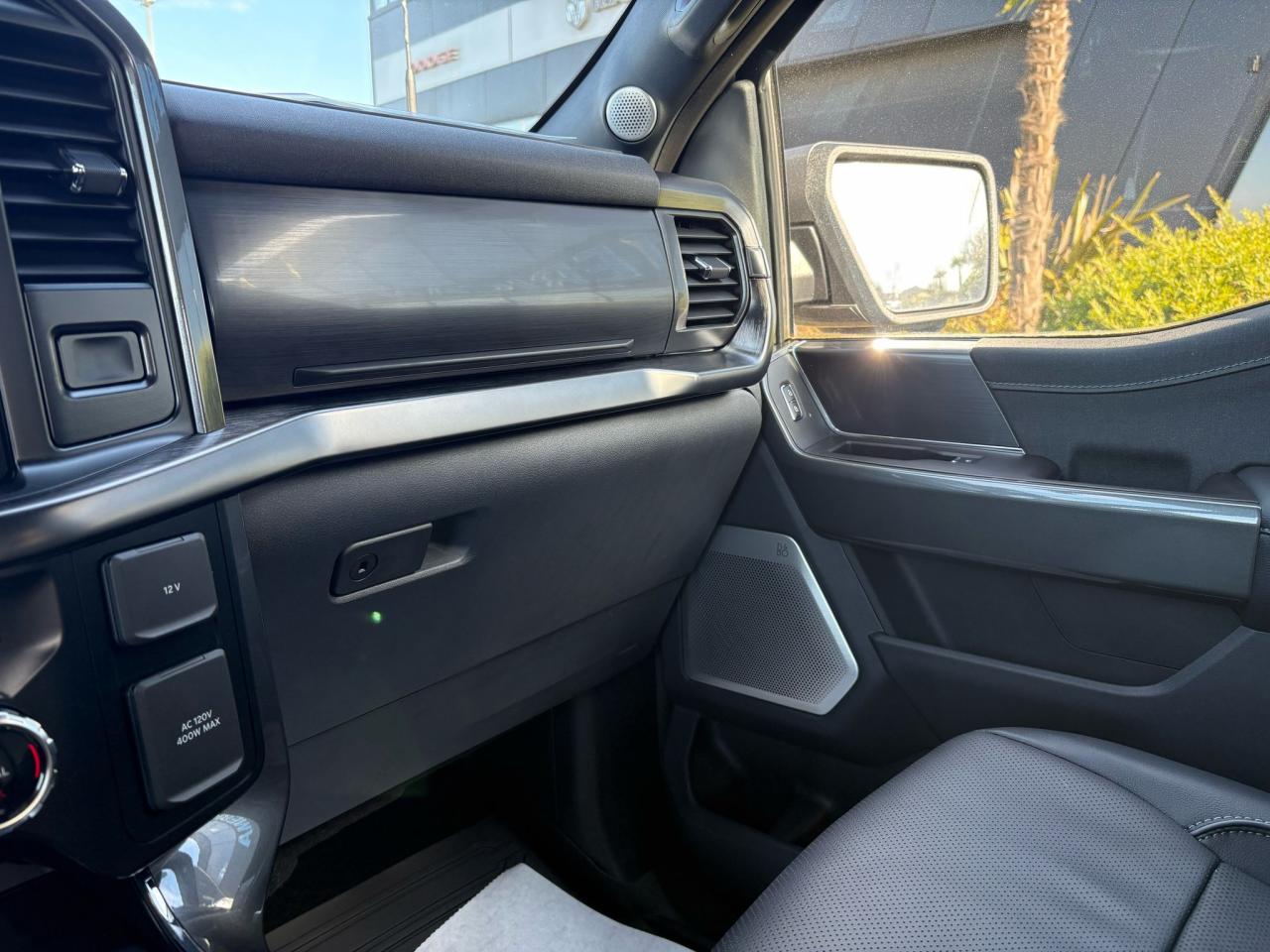 FORD F150 Supercrew LARIAT Black Package V8 5.0L FLEXFUEL