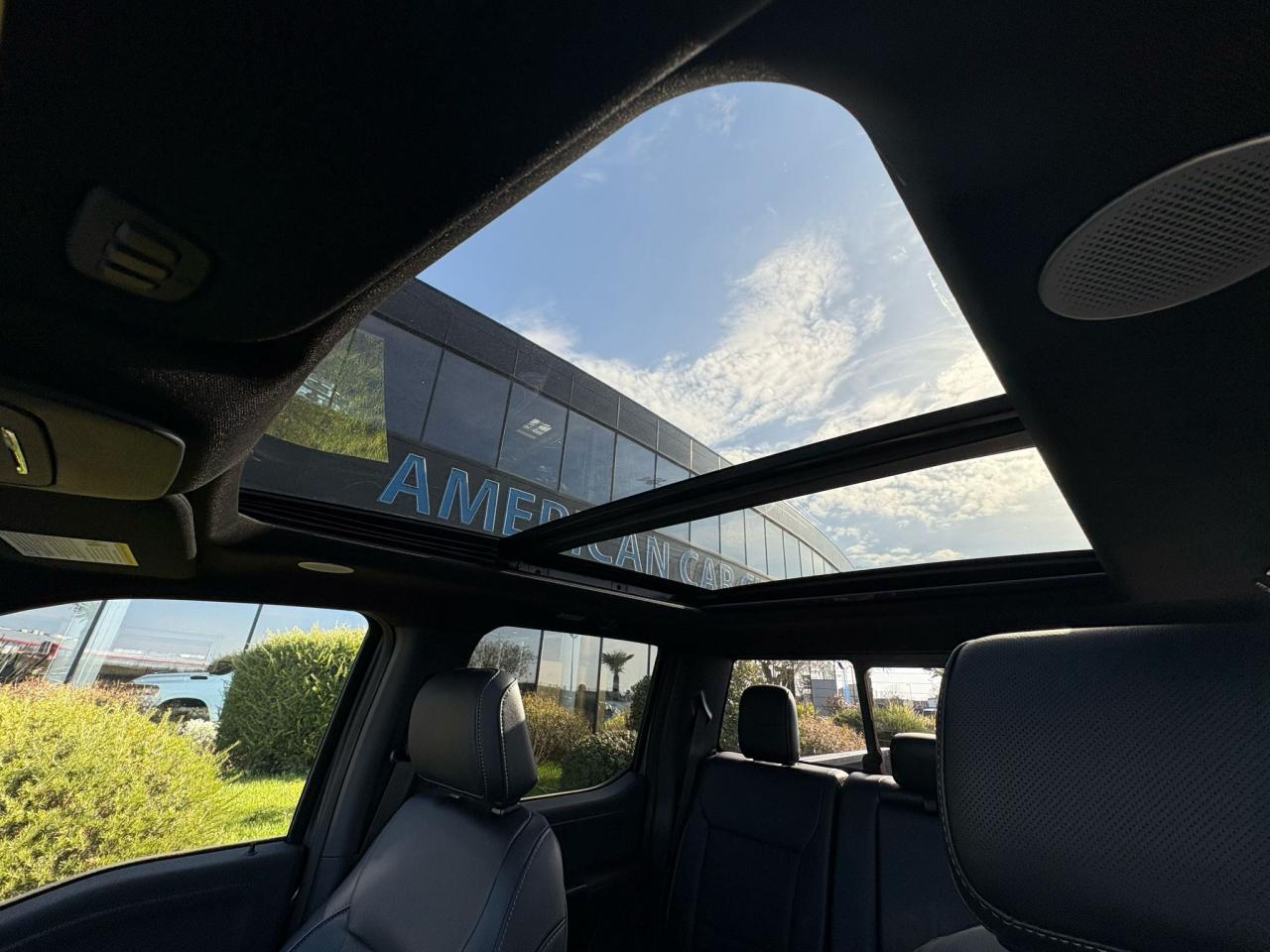 FORD F150 Supercrew LARIAT Black Package V8 5.0L FLEXFUEL