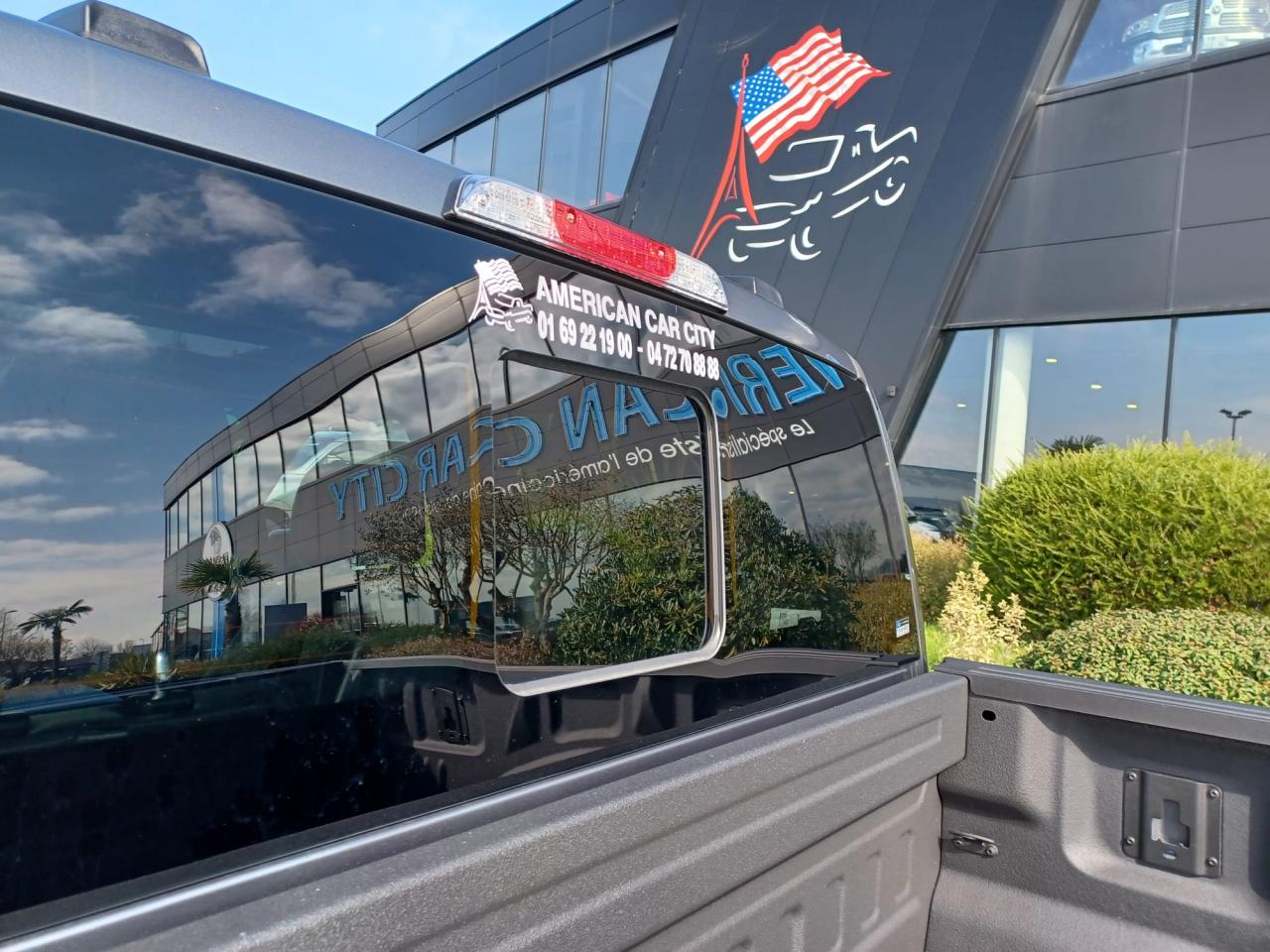 FORD F150 Supercrew LARIAT Black Package V8 5.0L FLEXFUEL