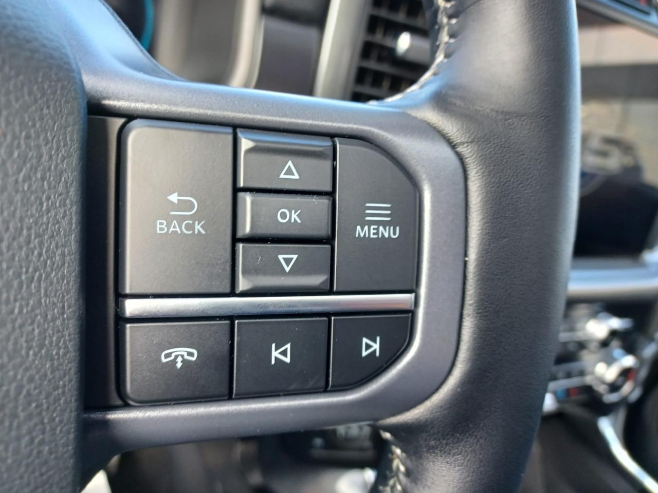 FORD F150 Supercrew LARIAT Black Package V8 5.0L FLEXFUEL