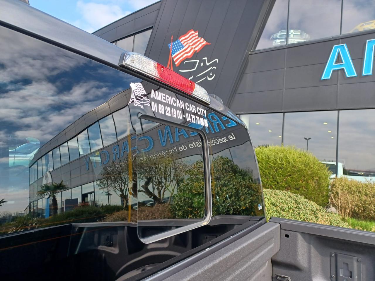 FORD F150 Supercrew LARIAT Black Package V8 5.0L FLEXFUEL