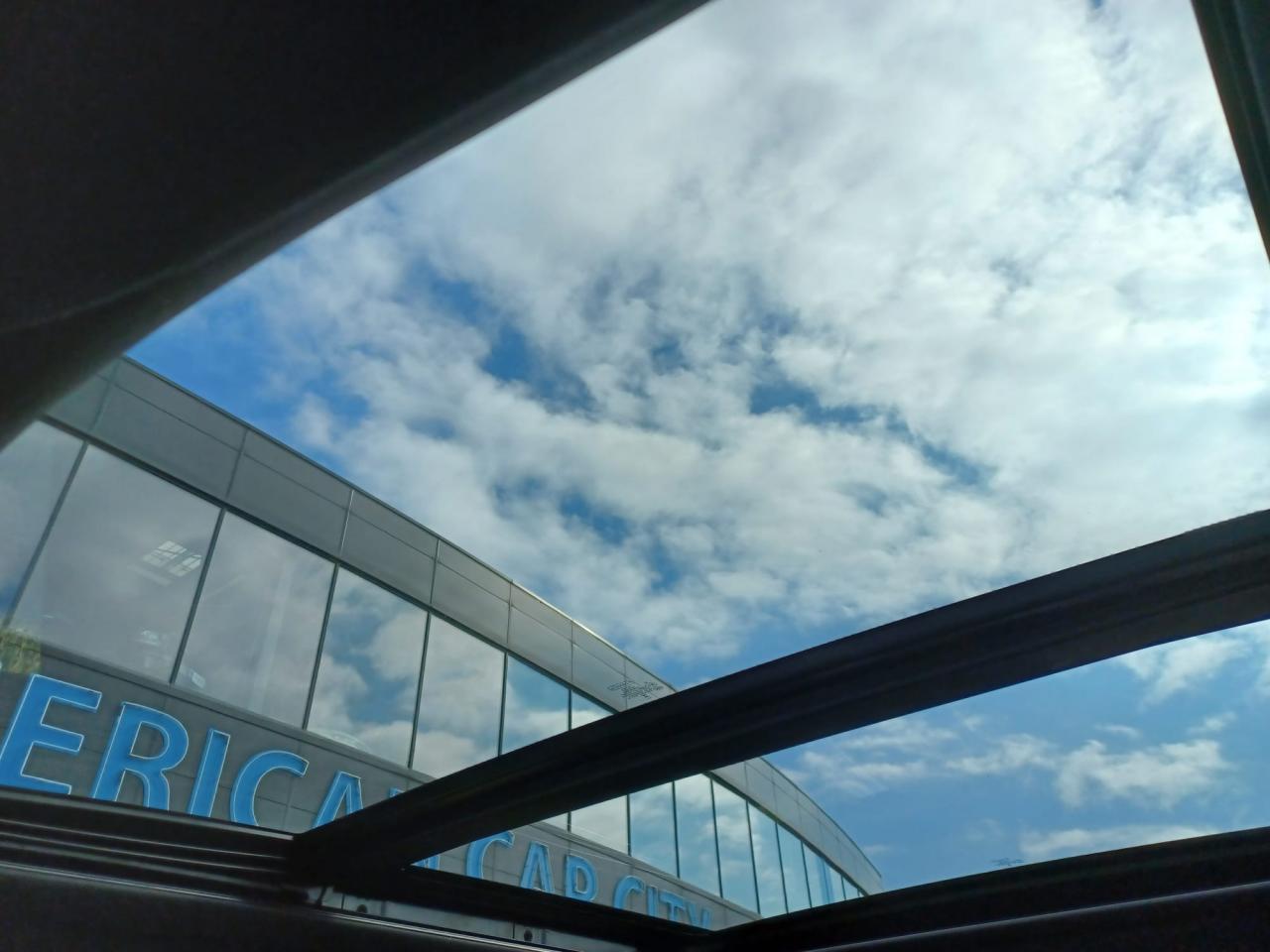 FORD F150 Supercrew LARIAT Black Package V8 5.0L FLEXFUEL