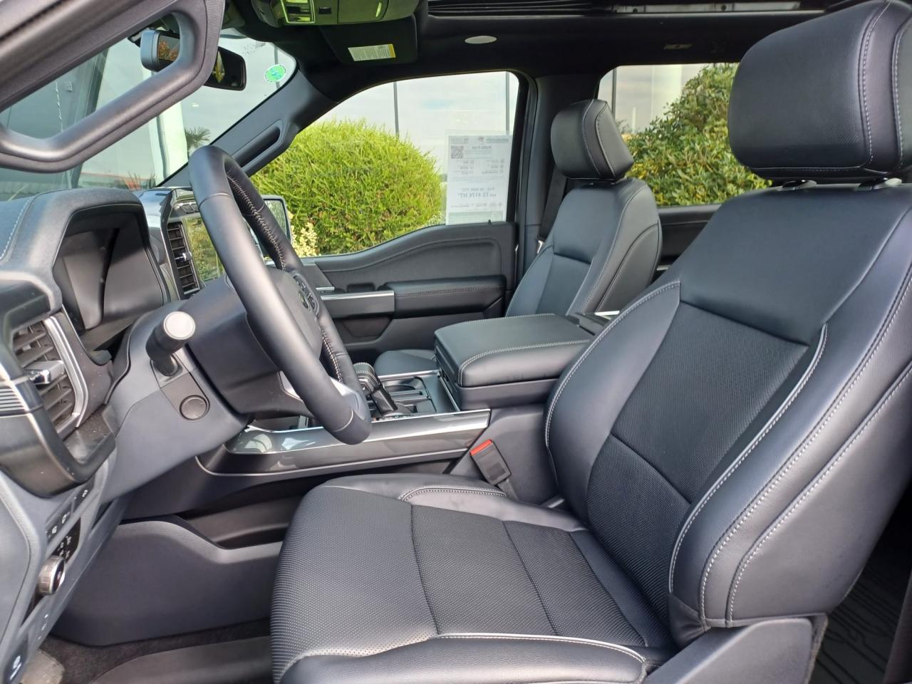 FORD F150 Supercrew LARIAT Black Package V8 5.0L FLEXFUEL