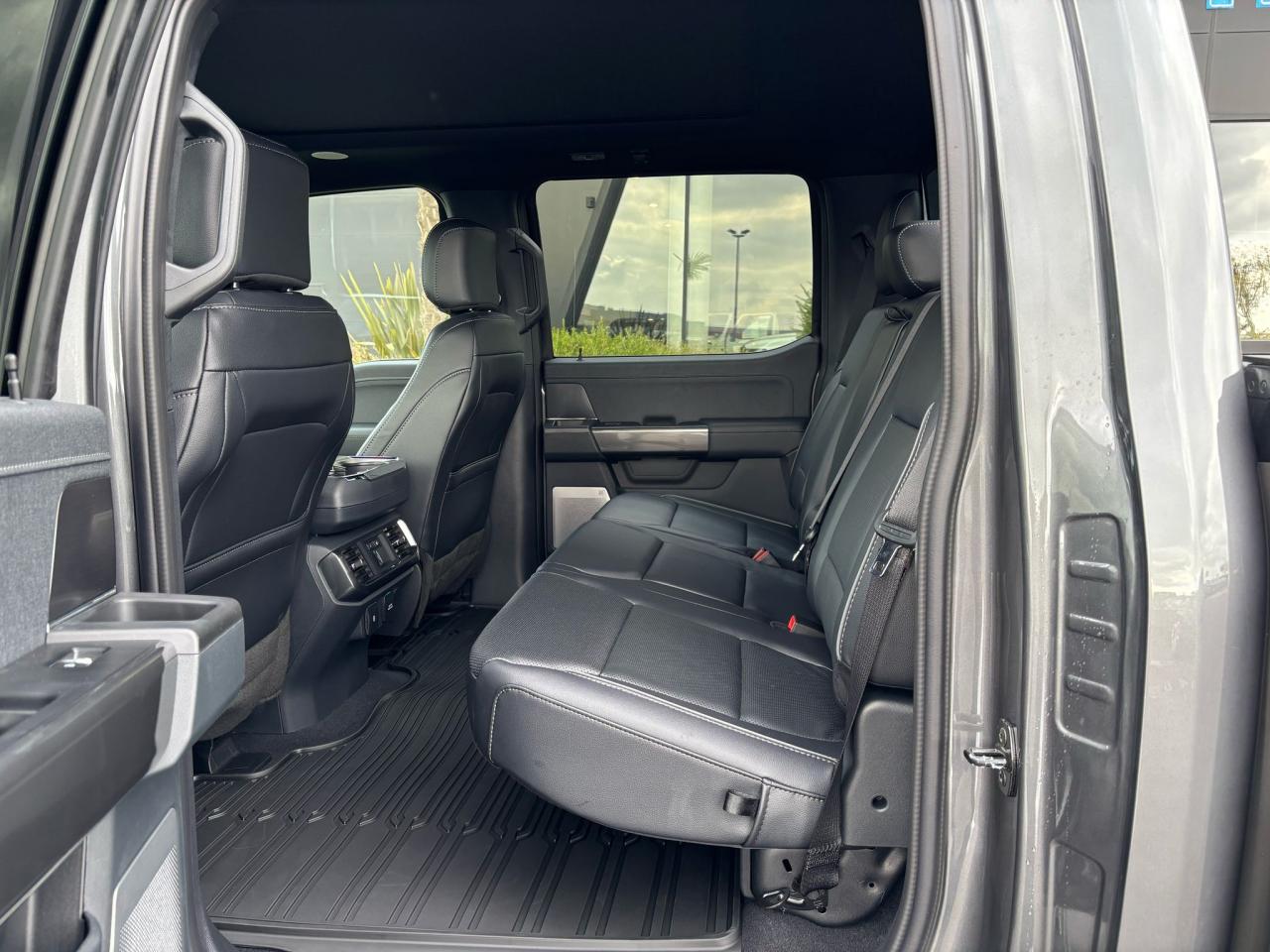 FORD F150 Supercrew LARIAT Black Package V8 5.0L FLEXFUEL