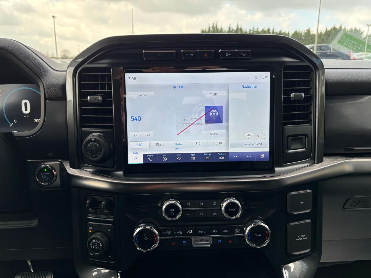 FORD F150 Supercrew LARIAT Black Package V8 5.0L FLEXFUEL