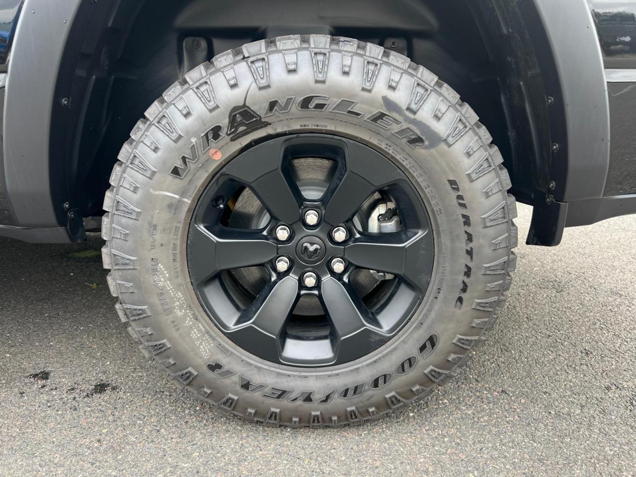 DODGE RAM 1500 CREW REBEL NIGHT EDITION AIR