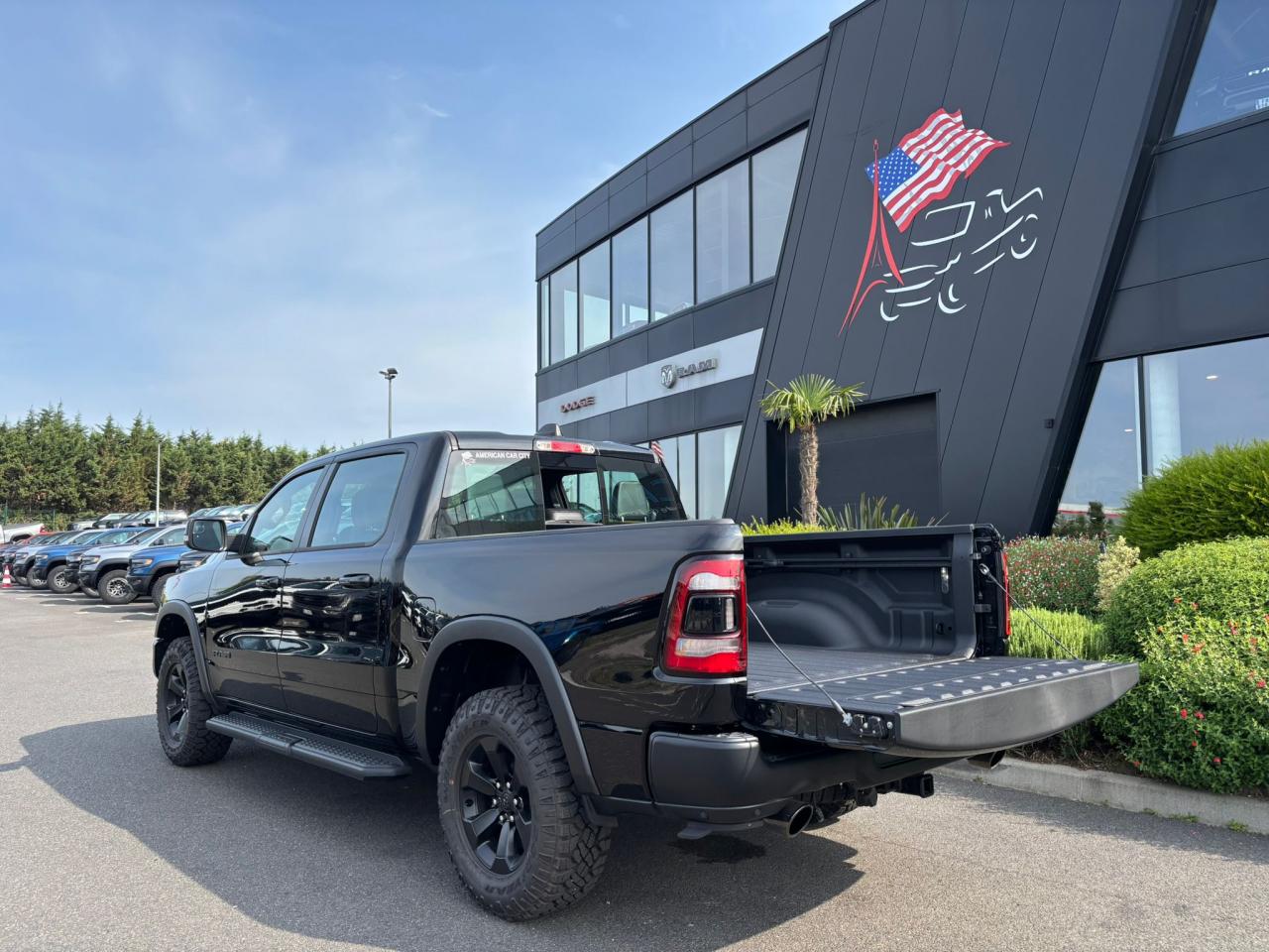 DODGE RAM 1500 CREW REBEL NIGHT EDITION AIR