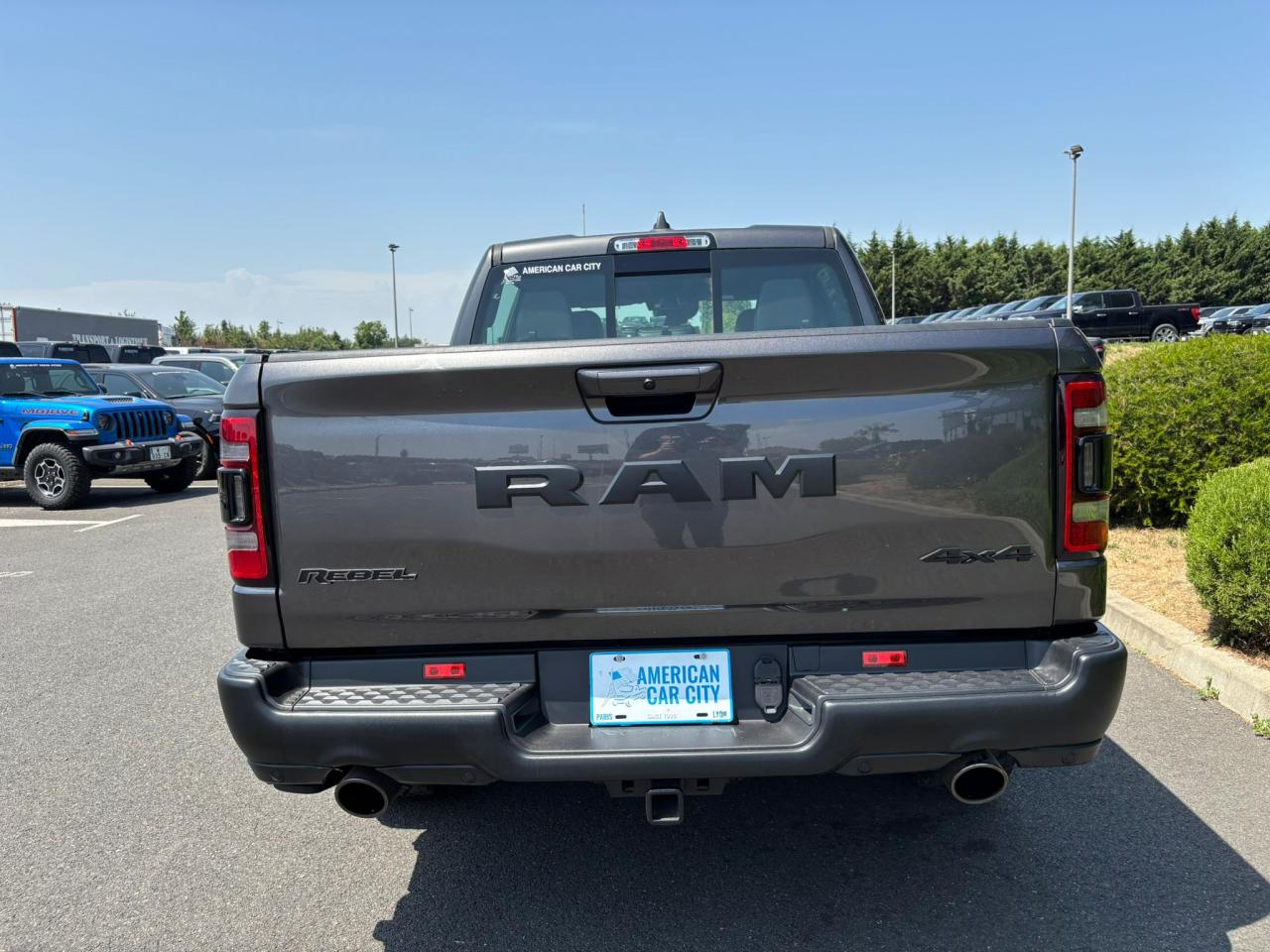 DODGE RAM 1500 CREW REBEL NIGHT EDITION AIR
