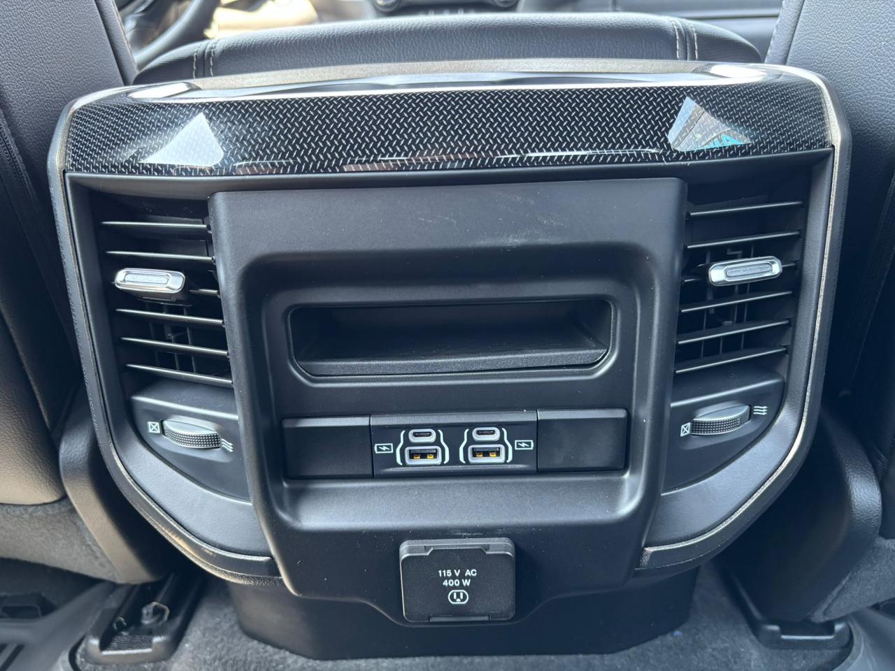 DODGE RAM 1500 CREW REBEL NIGHT EDITION AIR