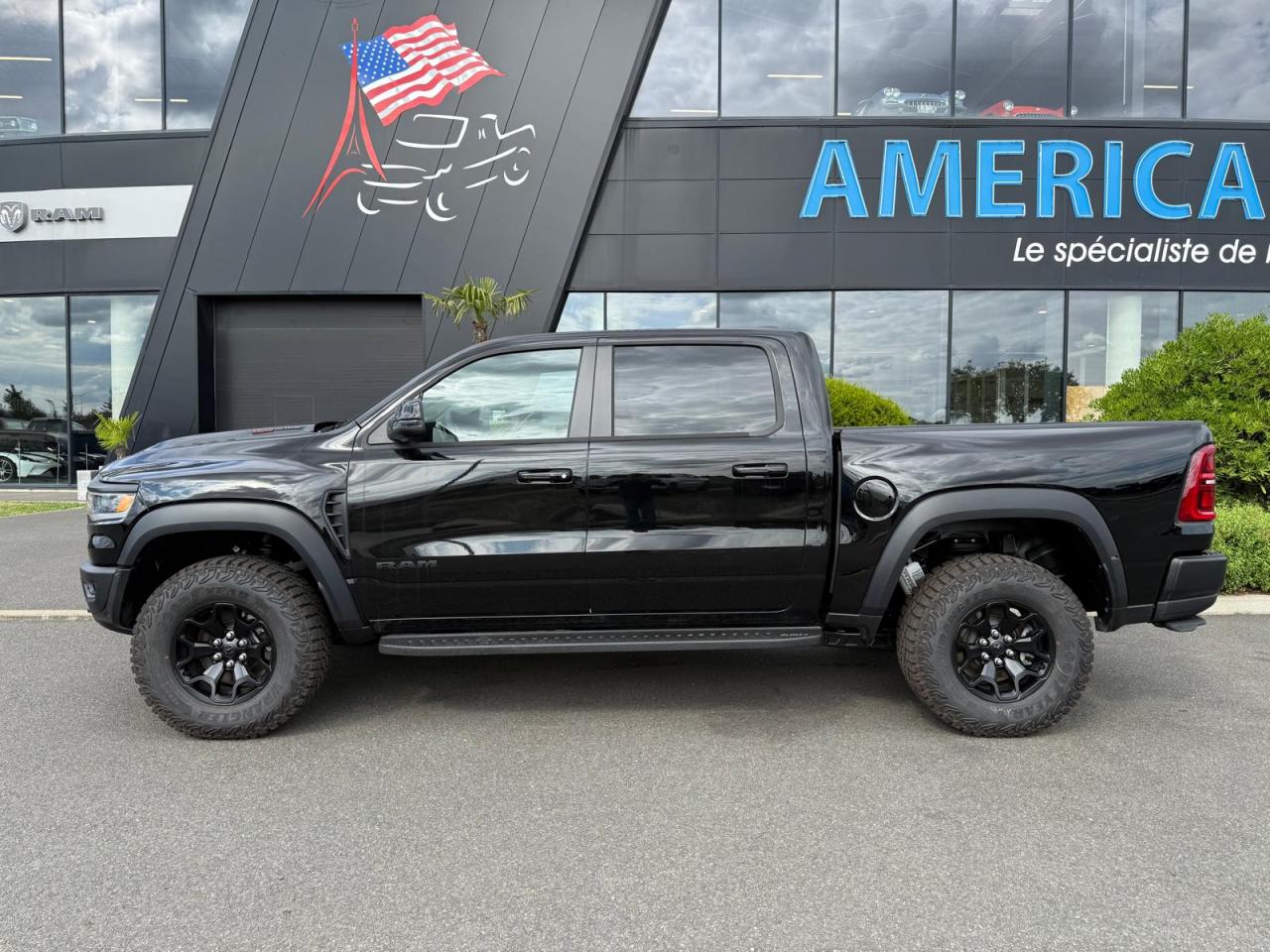 DODGE RAM RHO