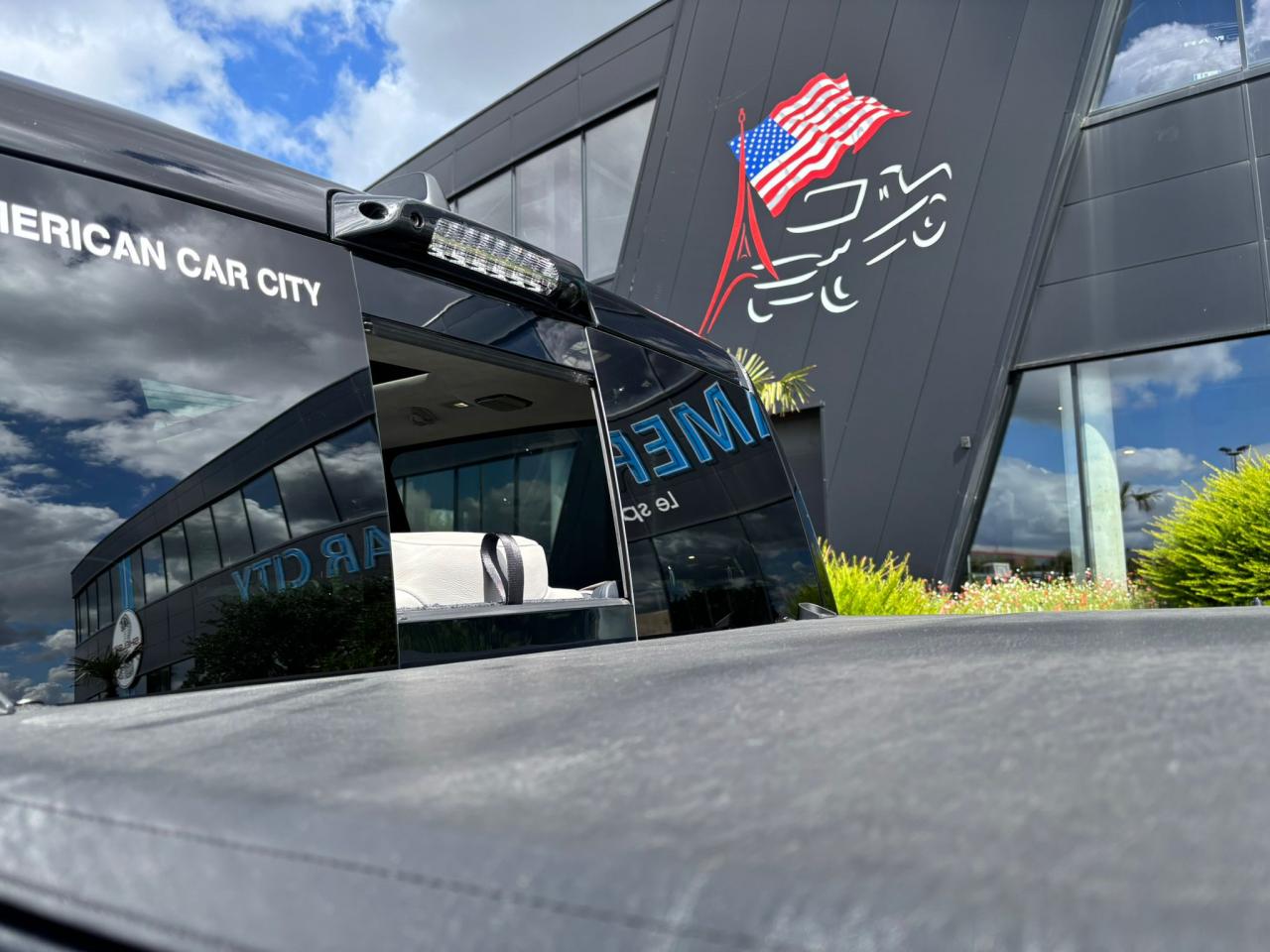 DODGE RAM 1500 CREW TUNGSTEN AIR RAMBOX