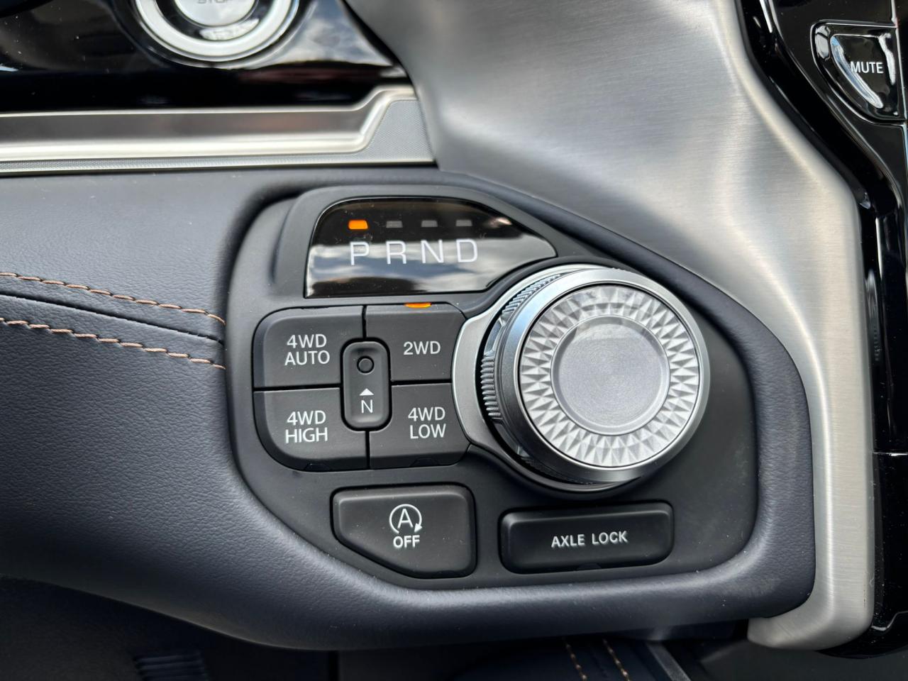 DODGE RAM 1500 CREW TUNGSTEN AIR RAMBOX