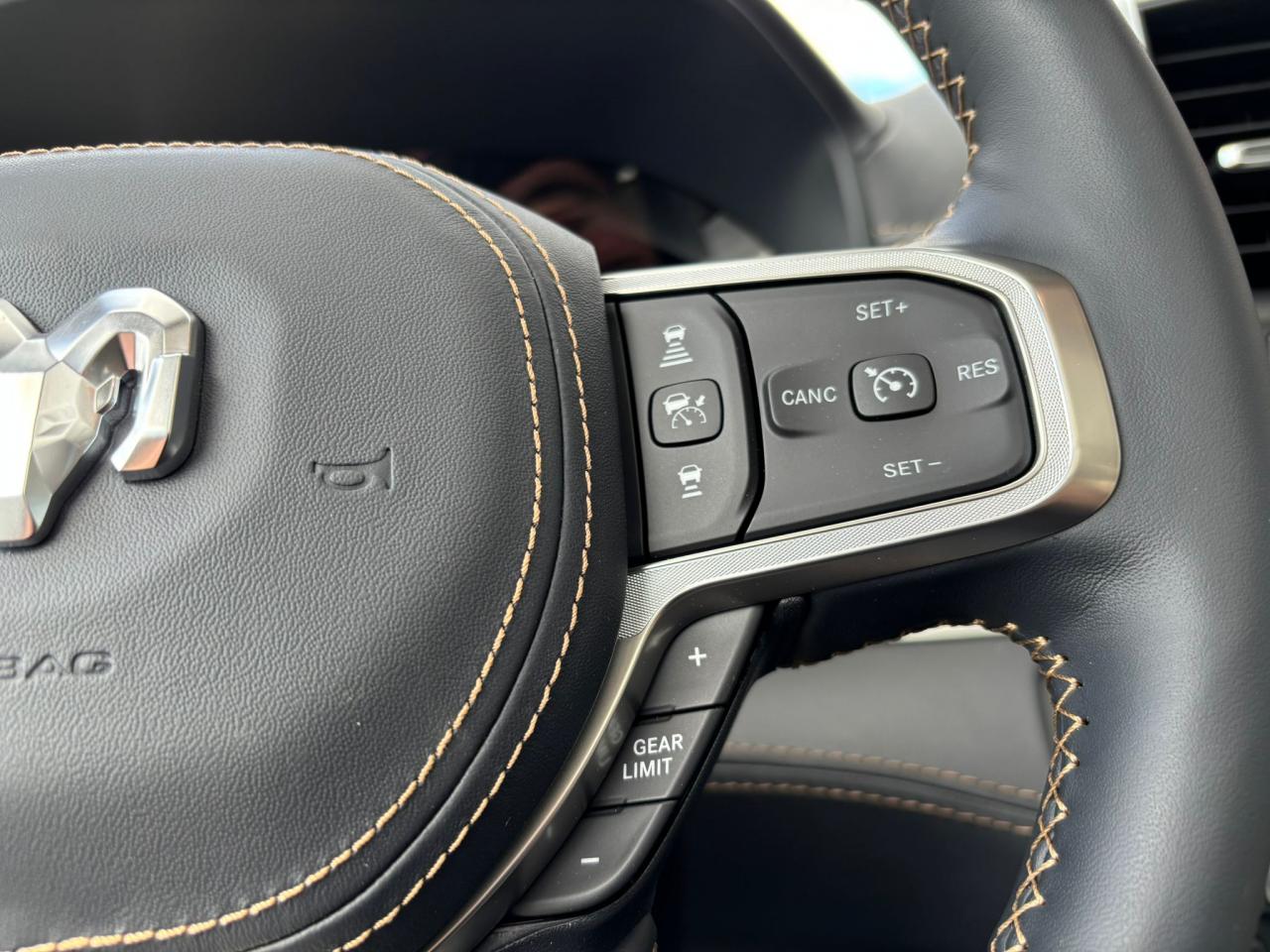 DODGE RAM 1500 CREW TUNGSTEN AIR RAMBOX