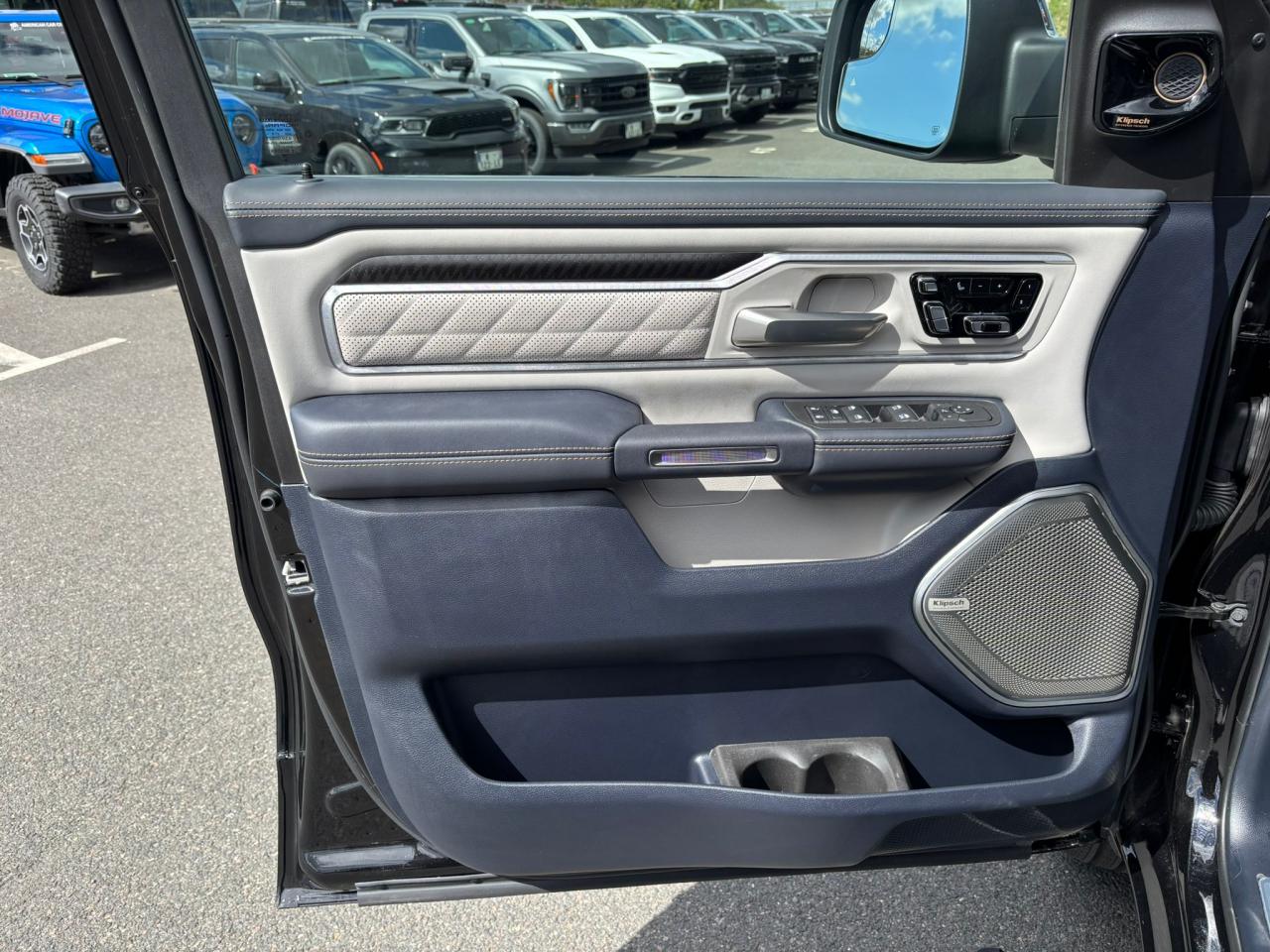 DODGE RAM 1500 CREW TUNGSTEN AIR RAMBOX