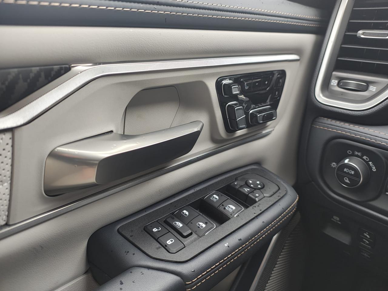 DODGE RAM 1500 CREW TUNGSTEN AIR RAMBOX