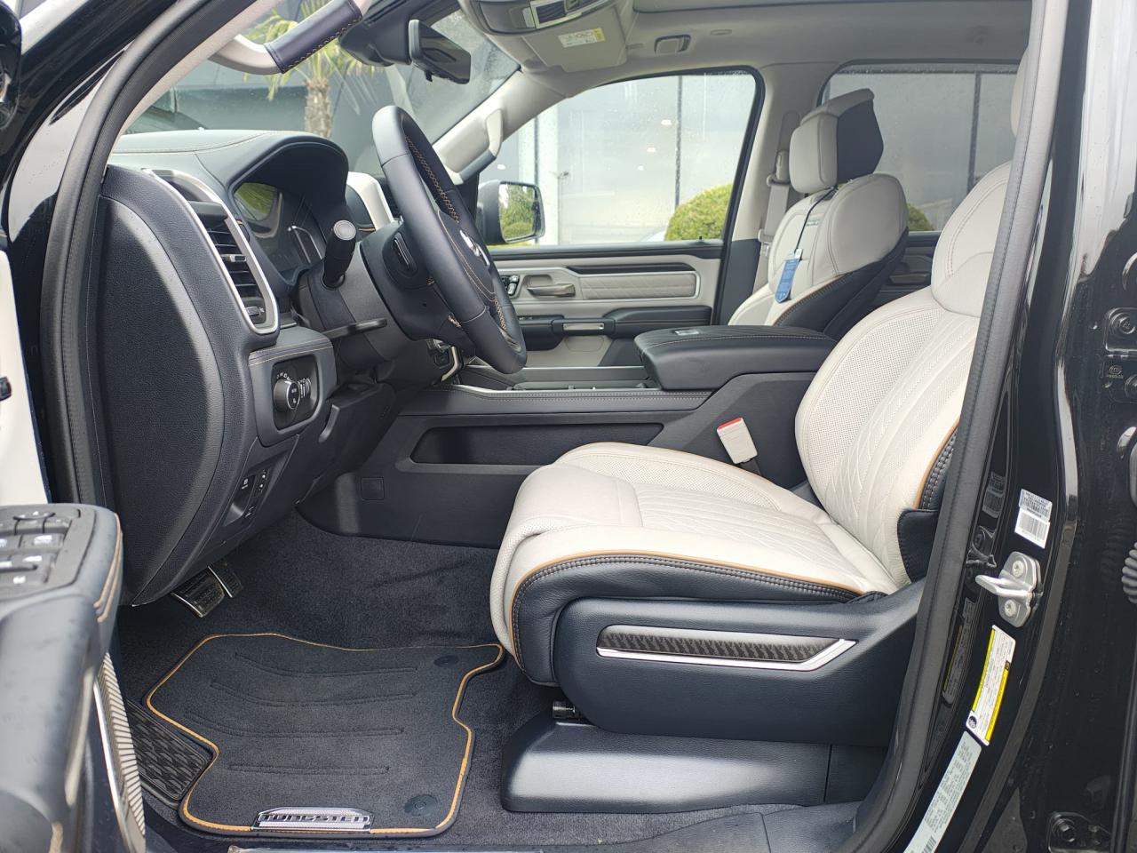 DODGE RAM 1500 CREW TUNGSTEN AIR RAMBOX