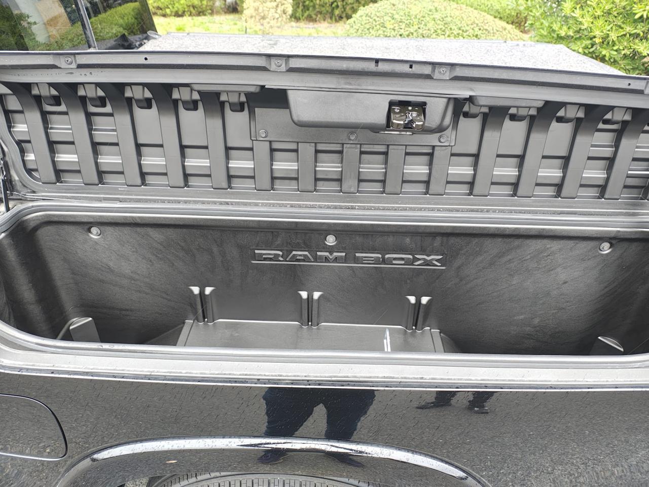DODGE RAM 1500 CREW TUNGSTEN AIR RAMBOX