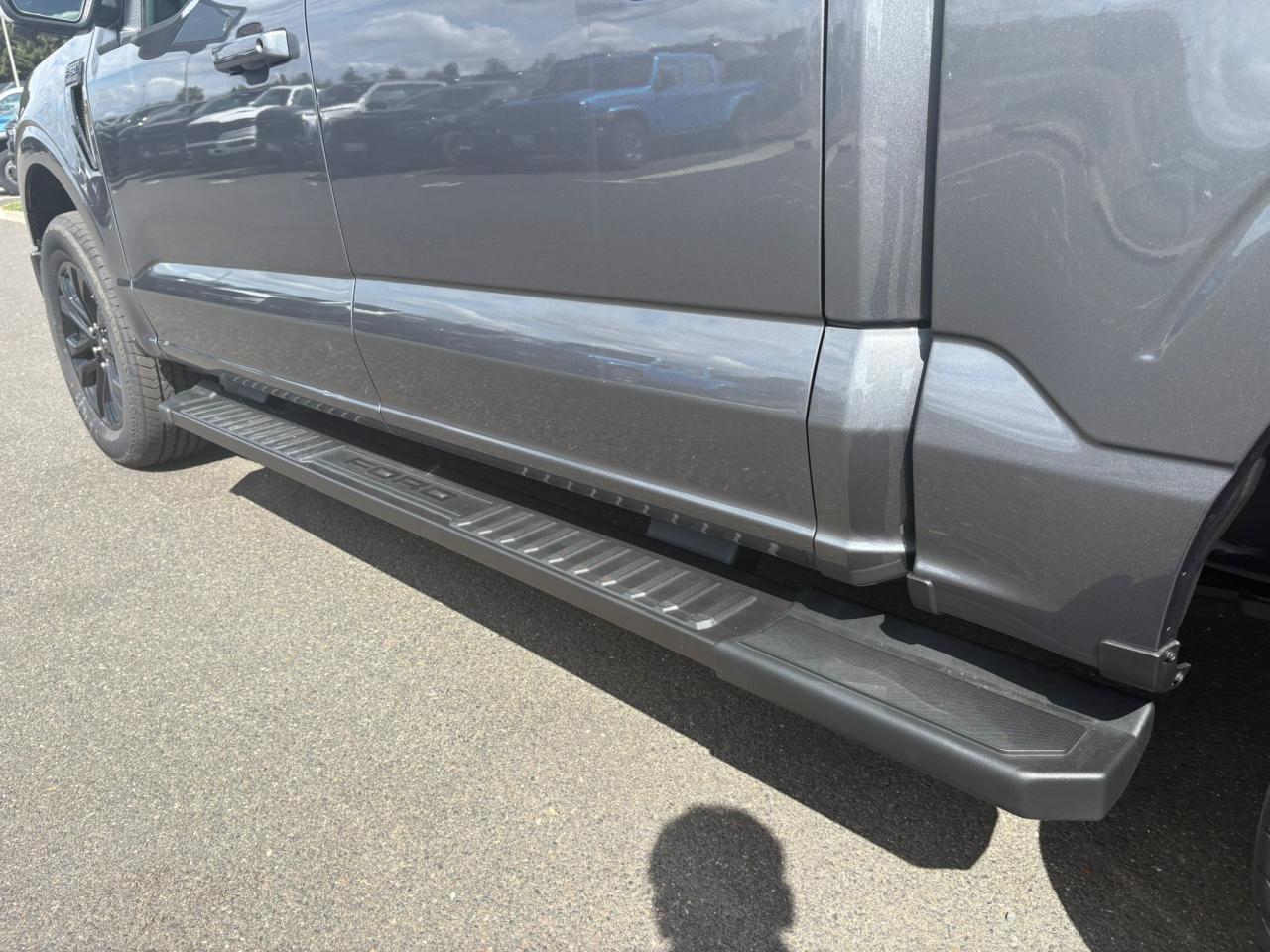 FORD F150 Supercrew LARIAT Black Package V8 5.0L FLEXFUEL
