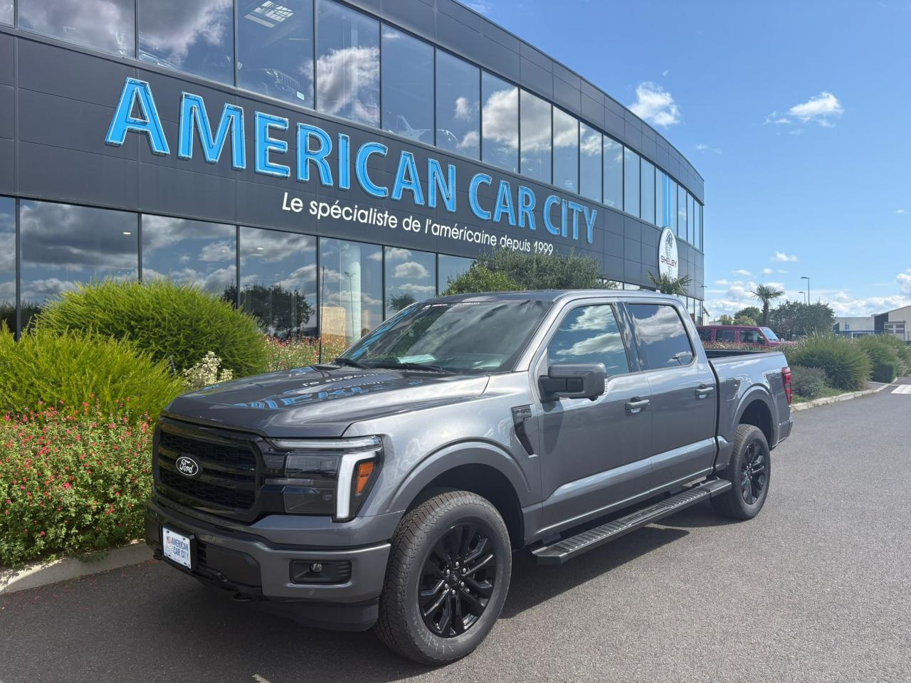 FORD F150 Supercrew LARIAT Black Package V8 5.0L FLEXFUEL