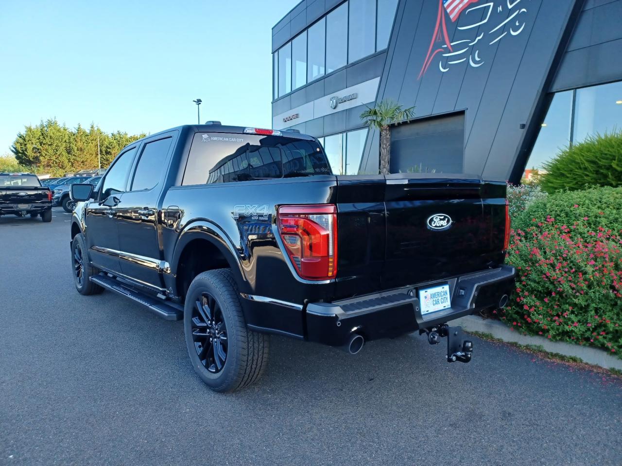 FORD F150 Supercrew LARIAT Black Package V8 5.0L FLEXFUEL