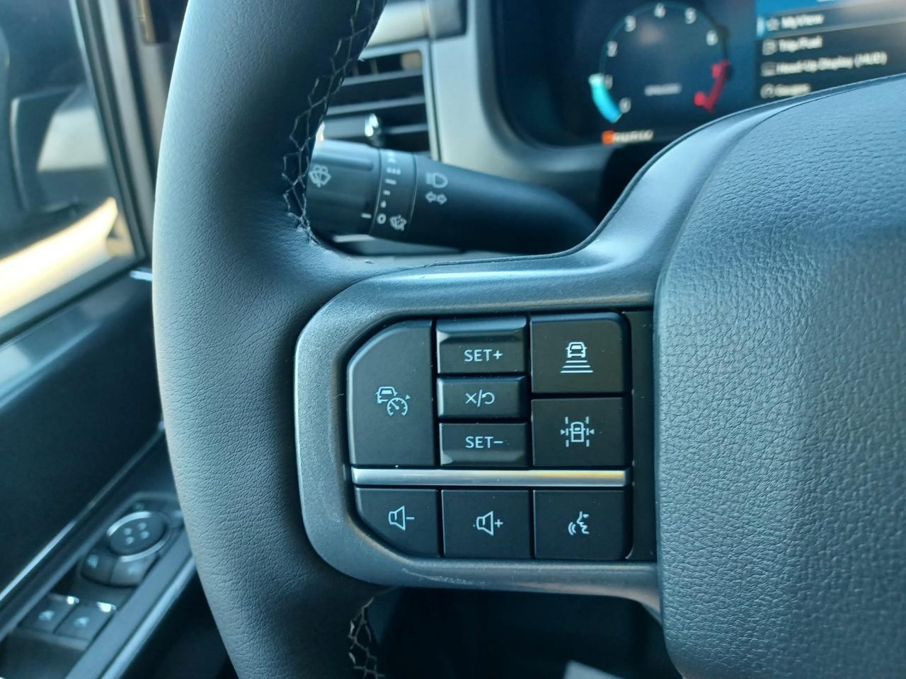 FORD F150 Supercrew LARIAT Black Package V8 5.0L FLEXFUEL