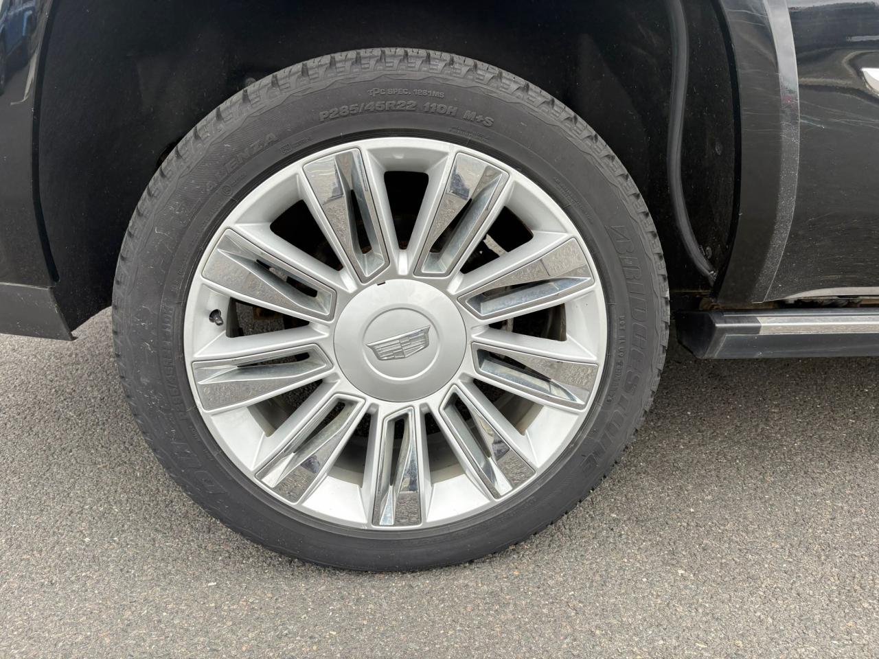 CADILLAC ESCALADE SUV PLATINUM 6.2i - BVA - Vente à marchand