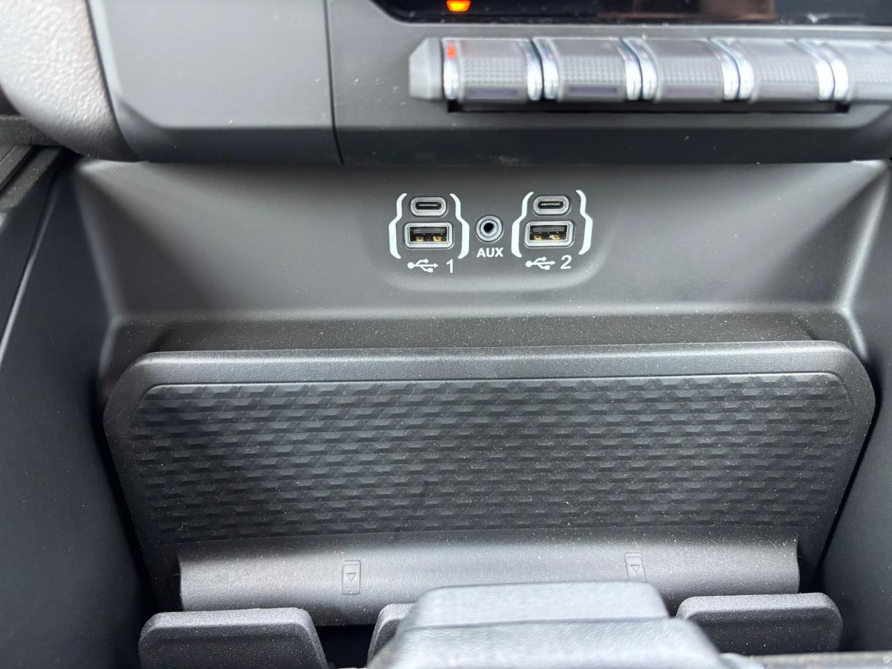 DODGE RAM 1500 CREW REBEL NIGHT EDITION AIR