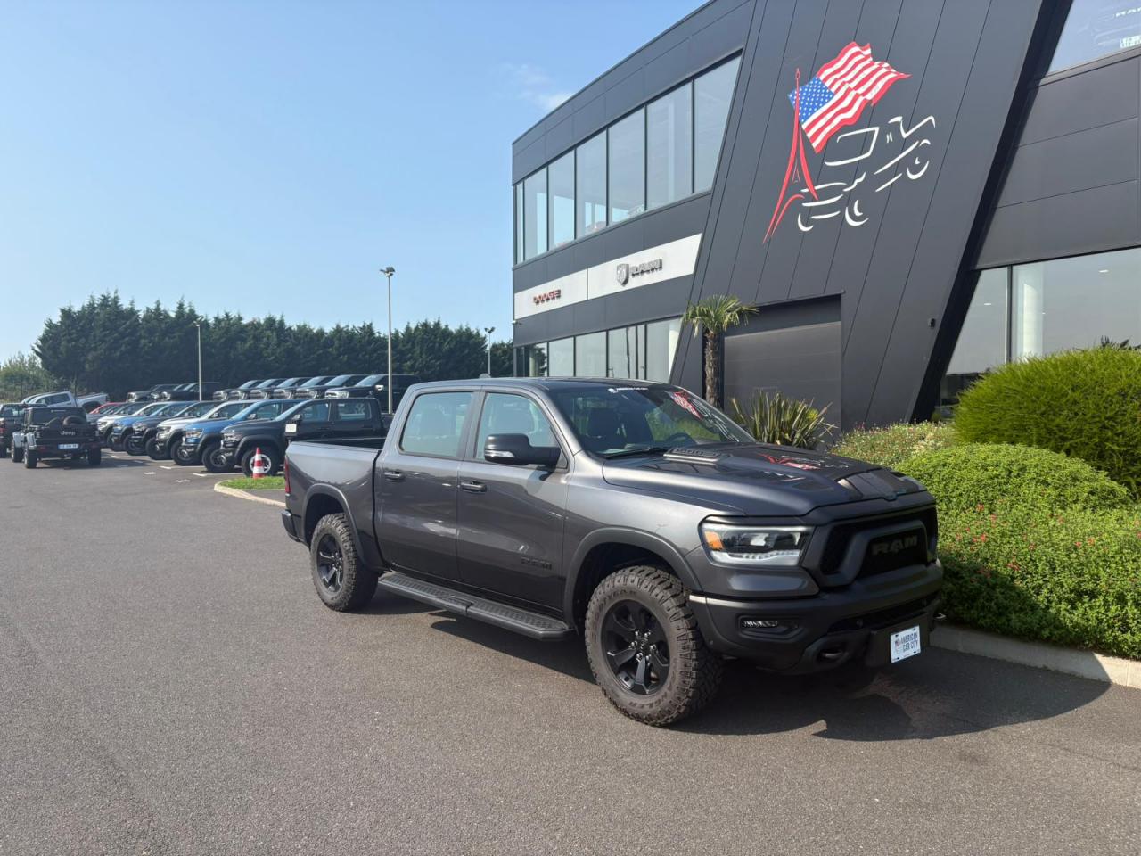 DODGE RAM 1500 CREW REBEL NIGHT EDITION AIR