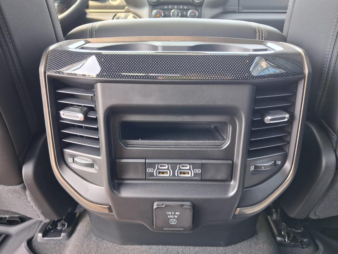 DODGE RAM 1500 CREW REBEL NIGHT EDITION AIR