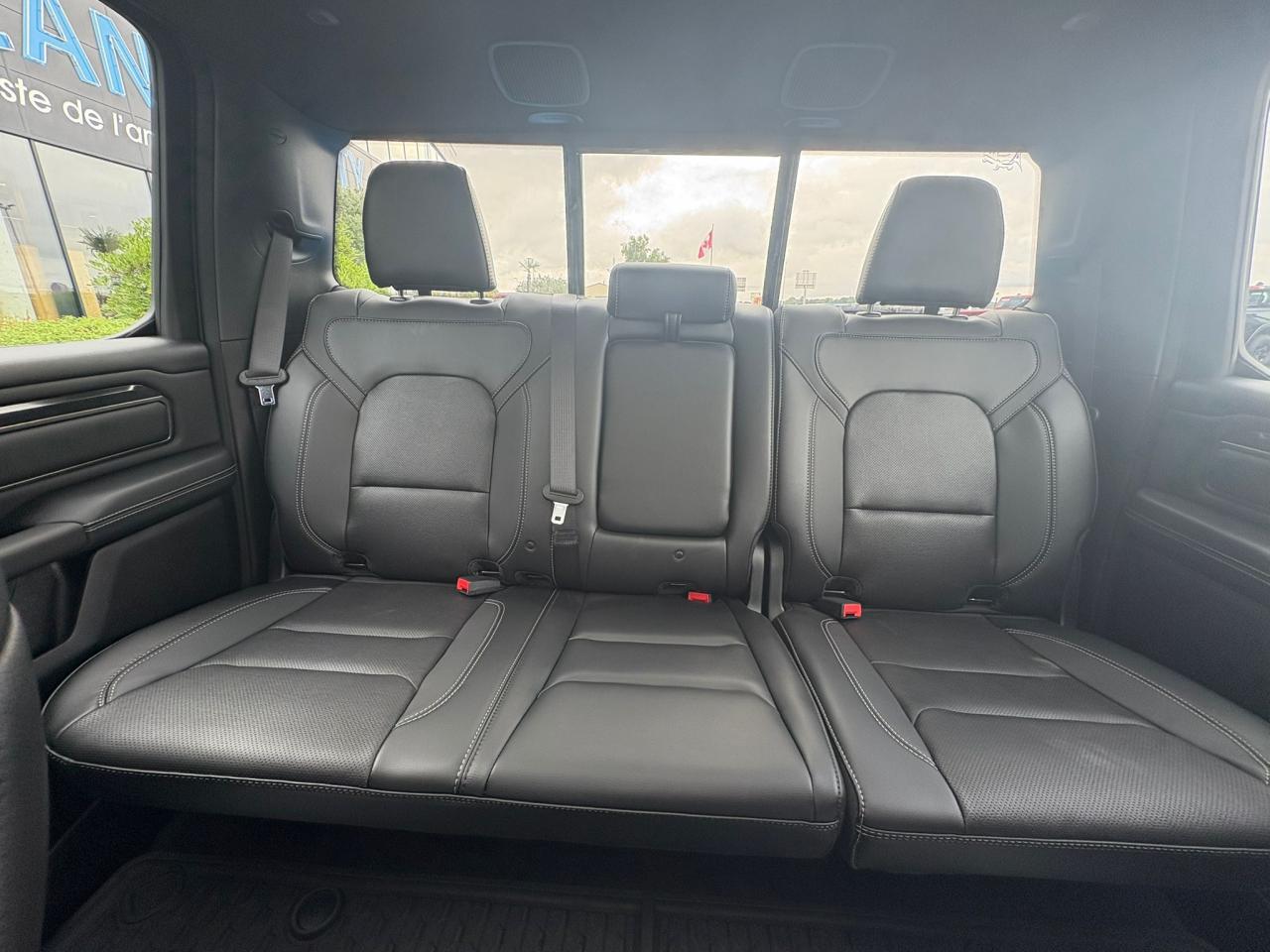 DODGE RAM 1500 CREW REBEL NIGHT EDITION AIR
