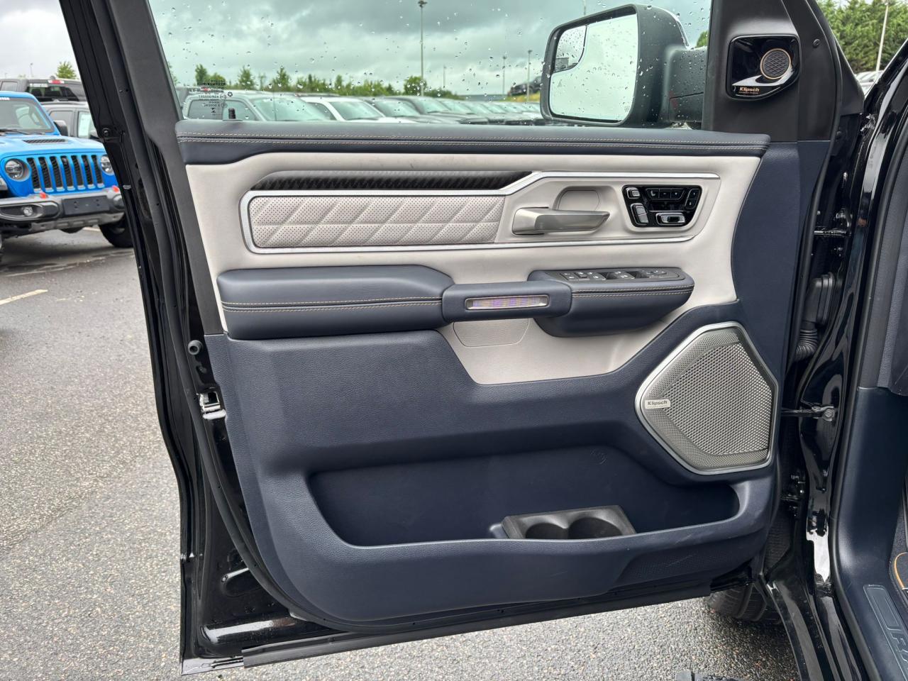 DODGE RAM TUNGSTEN AIR RAMBOX HAYON MULTI