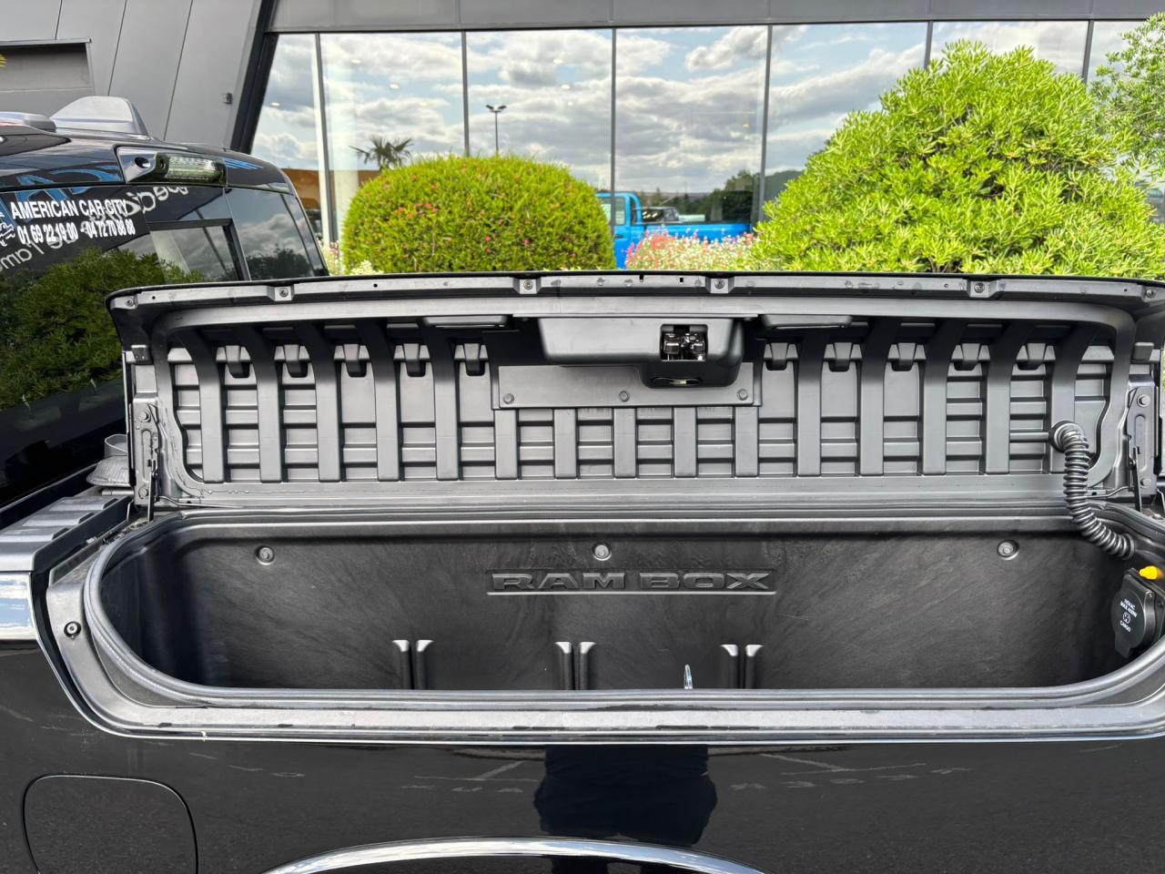 DODGE RAM TUNGSTEN AIR RAMBOX HAYON MULTI