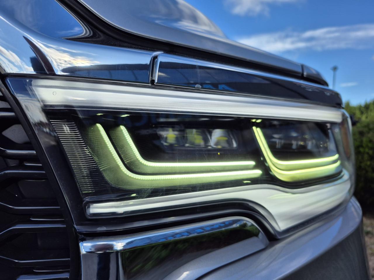 DODGE RAM 1500 CREW TUNGSTEN AIR RAMBOX HAYON MULTI