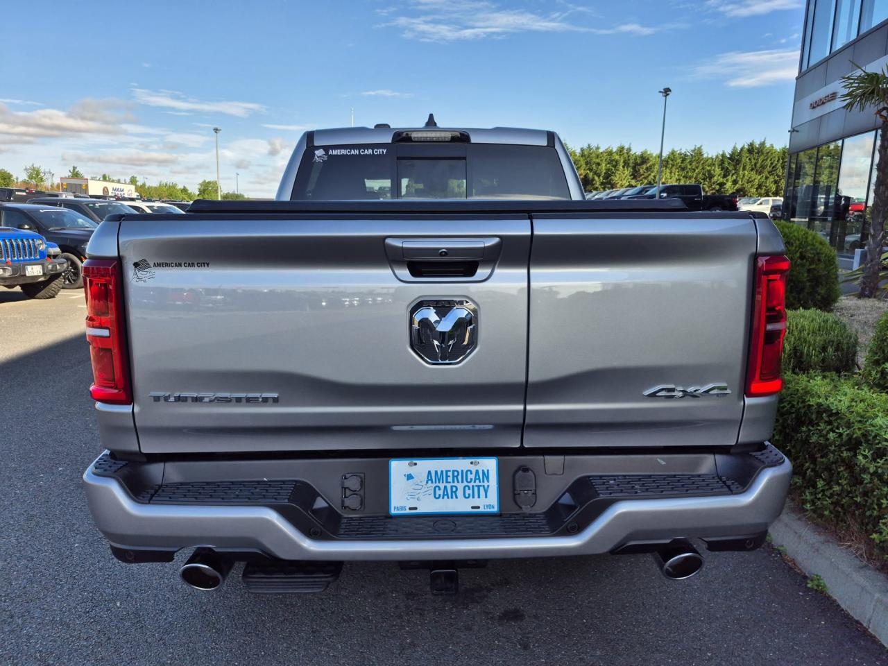 DODGE RAM 1500 CREW TUNGSTEN AIR RAMBOX HAYON MULTI