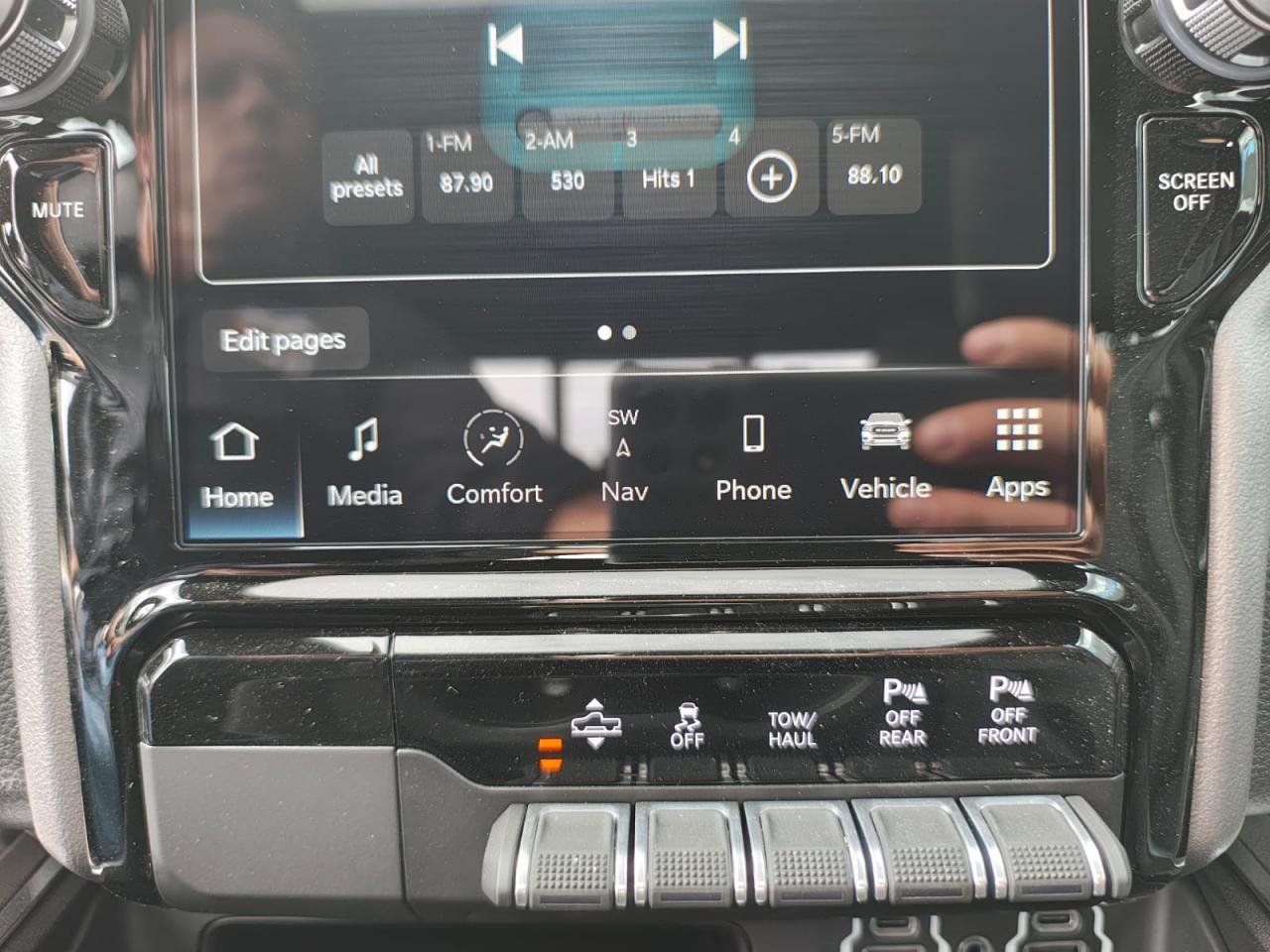 DODGE RAM 1500 CREW LARAMIE SPORT AIR ETORQUE