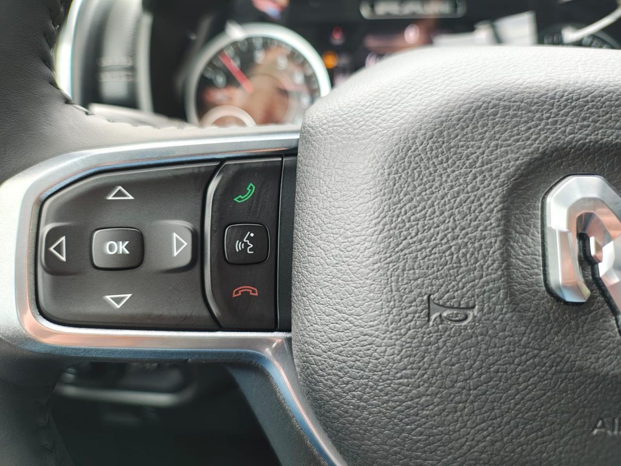 DODGE RAM 1500 CREW LARAMIE SPORT AIR ETORQUE