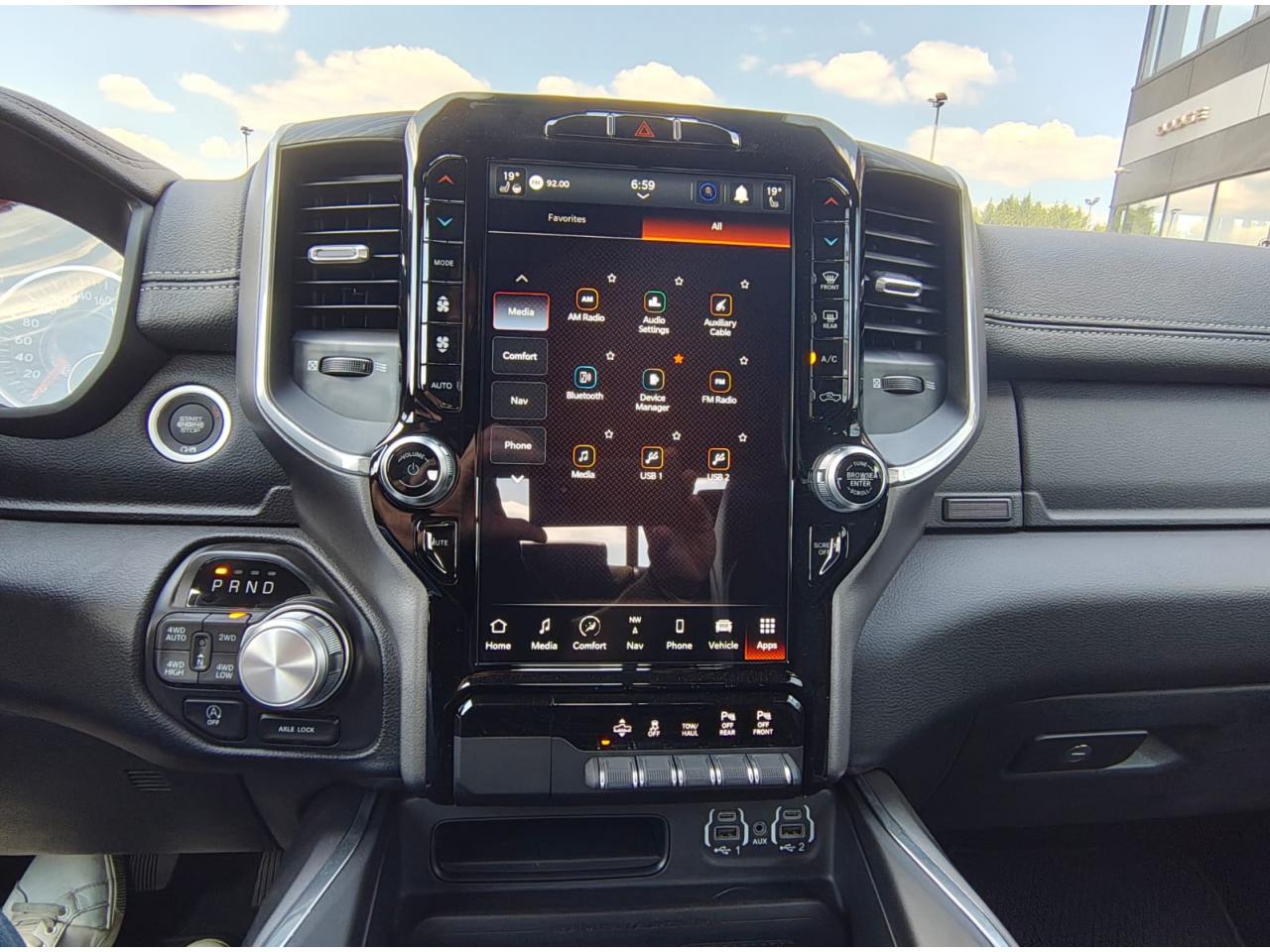 DODGE RAM 1500 CREW LARAMIE SPORT AIR ETORQUE