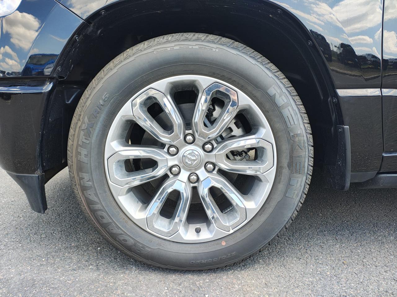 DODGE RAM 1500 CREW LARAMIE SPORT AIR ETORQUE